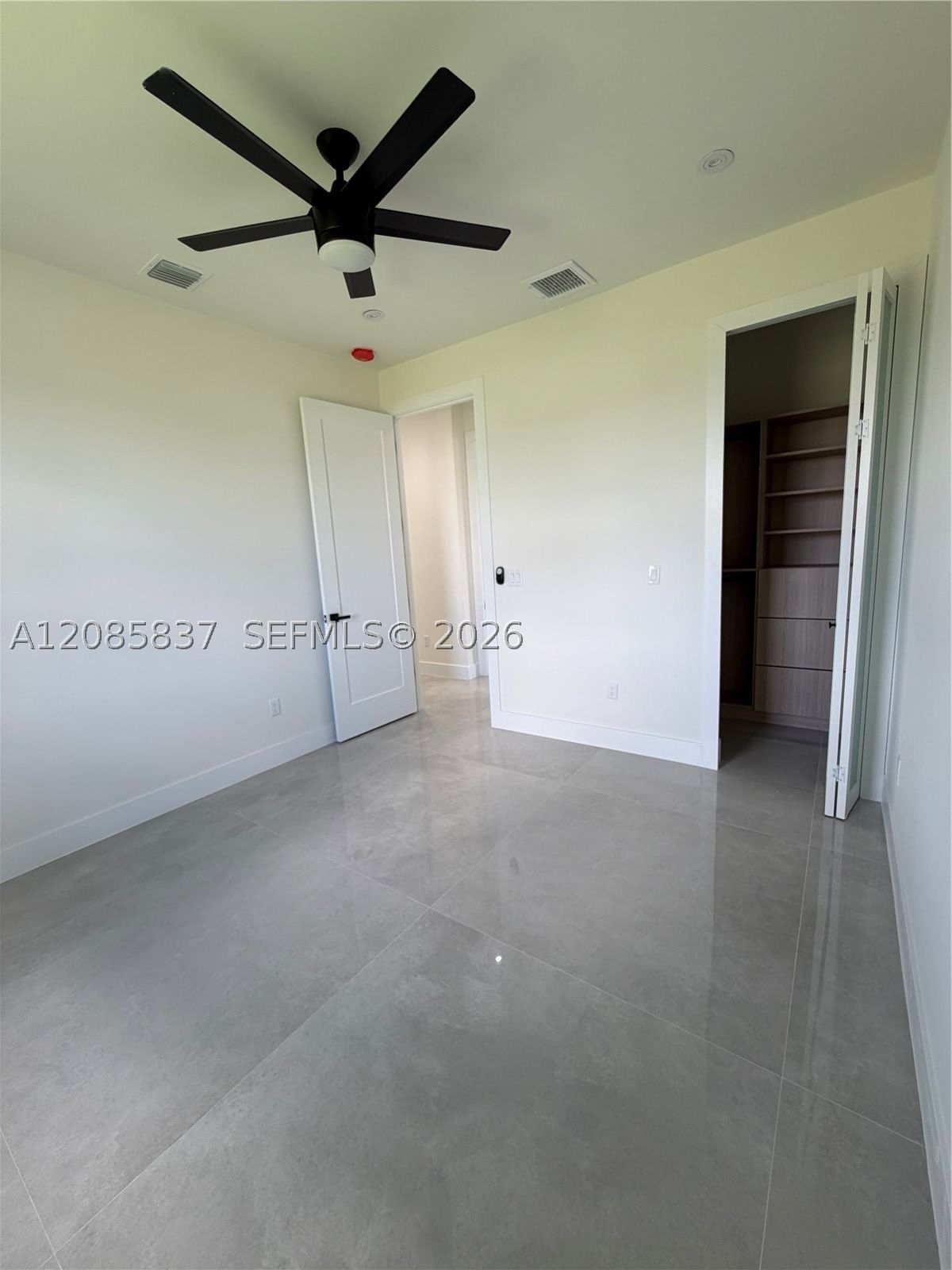 Real estate property located at 6013 Gene Ave, Lee, Willow Lake Addition, Lehigh Acres, FL