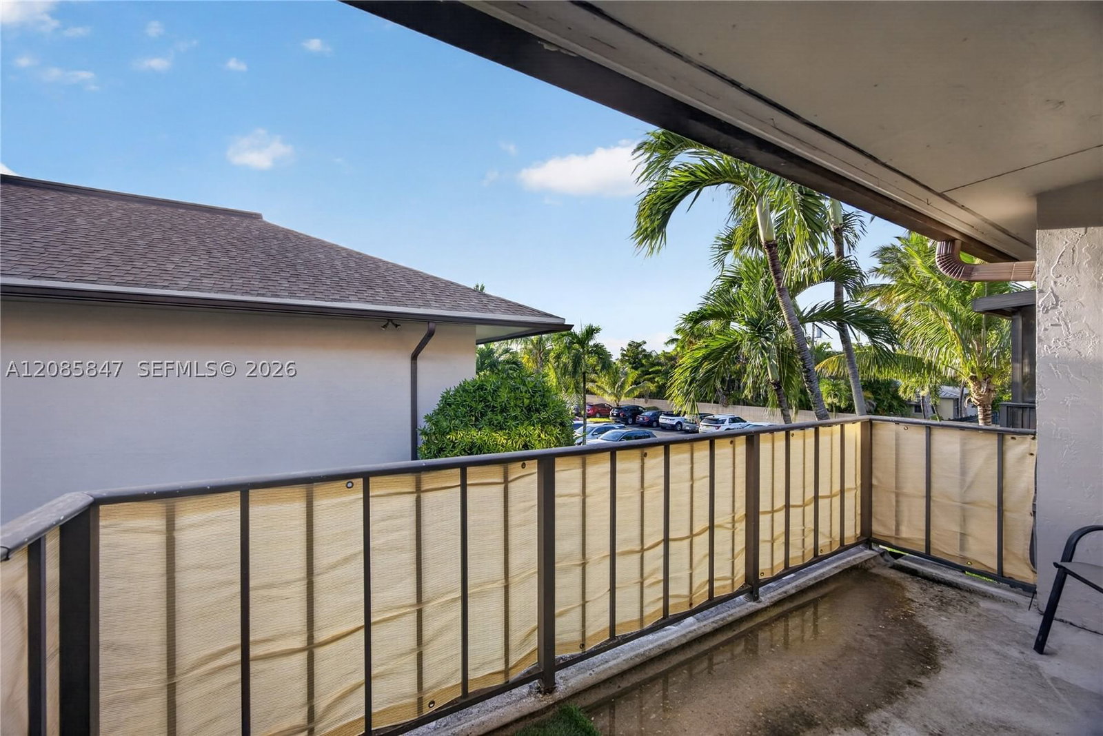 Real estate property located at 5767 Washington St F22, Broward, Holiday Park 1 Condo, Hollywood, FL