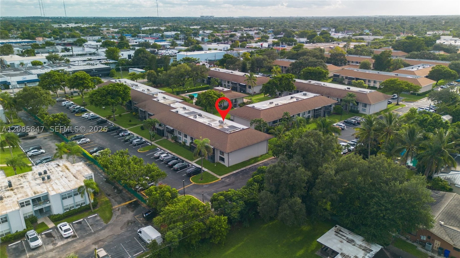 Real estate property located at 5767 Washington St F22, Broward, Holiday Park 1 Condo, Hollywood, FL