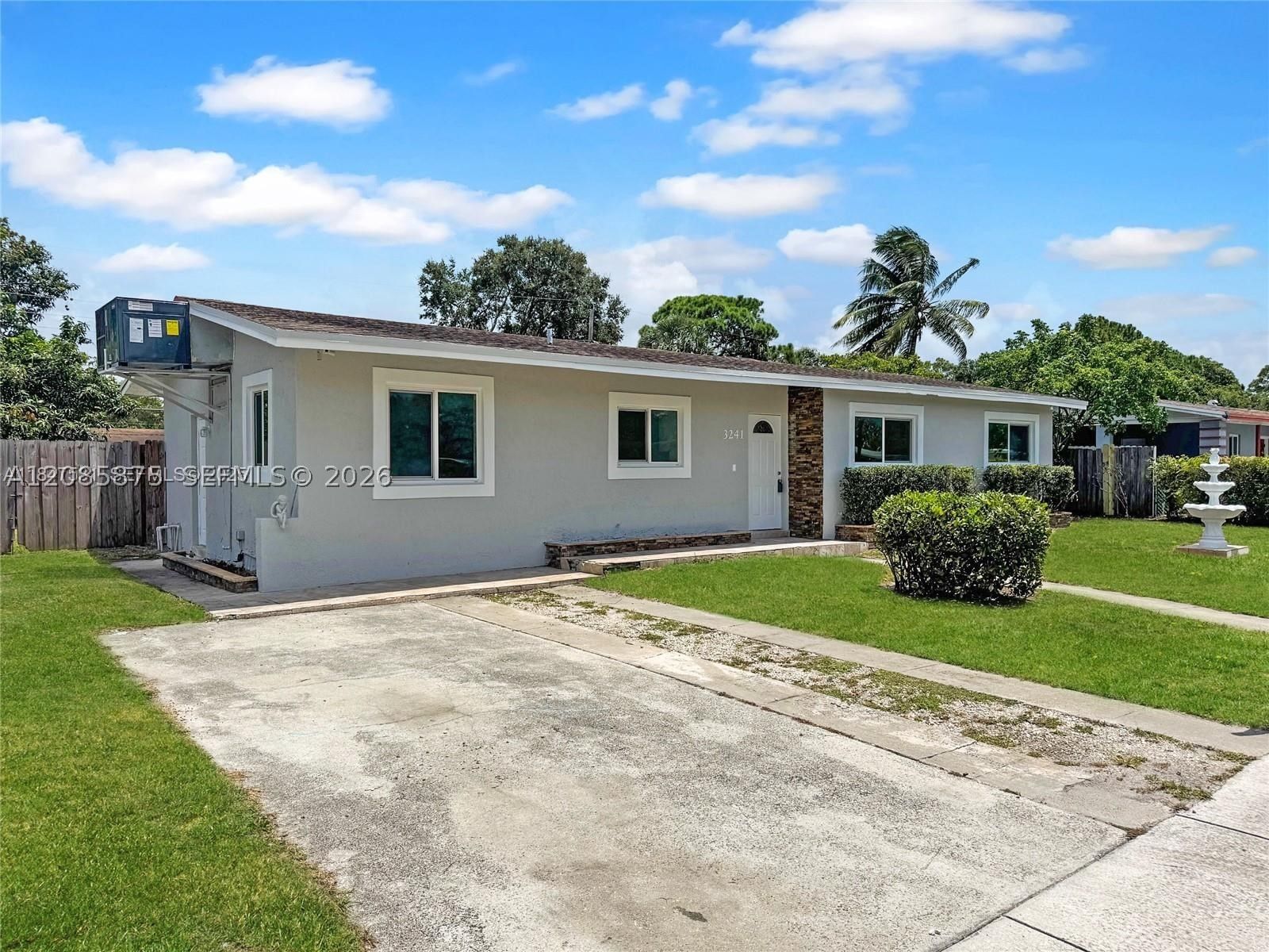 Real estate property located at 3241 4th St, Broward, Browardale, Lauderhill, FL