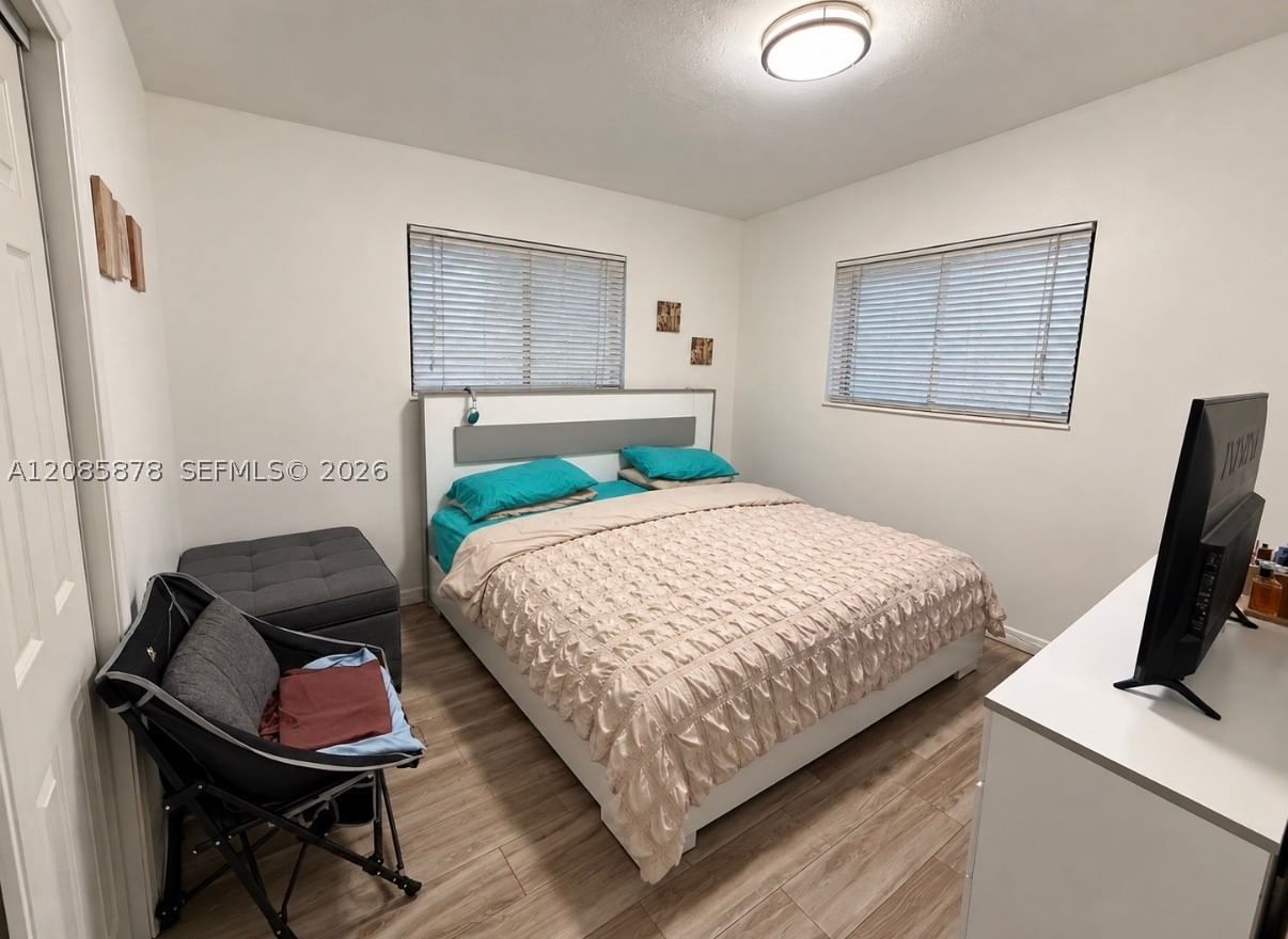Real estate property located at 6541 5th St, Broward, Boulevard Heights Sec Ten, Pembroke Pines, FL