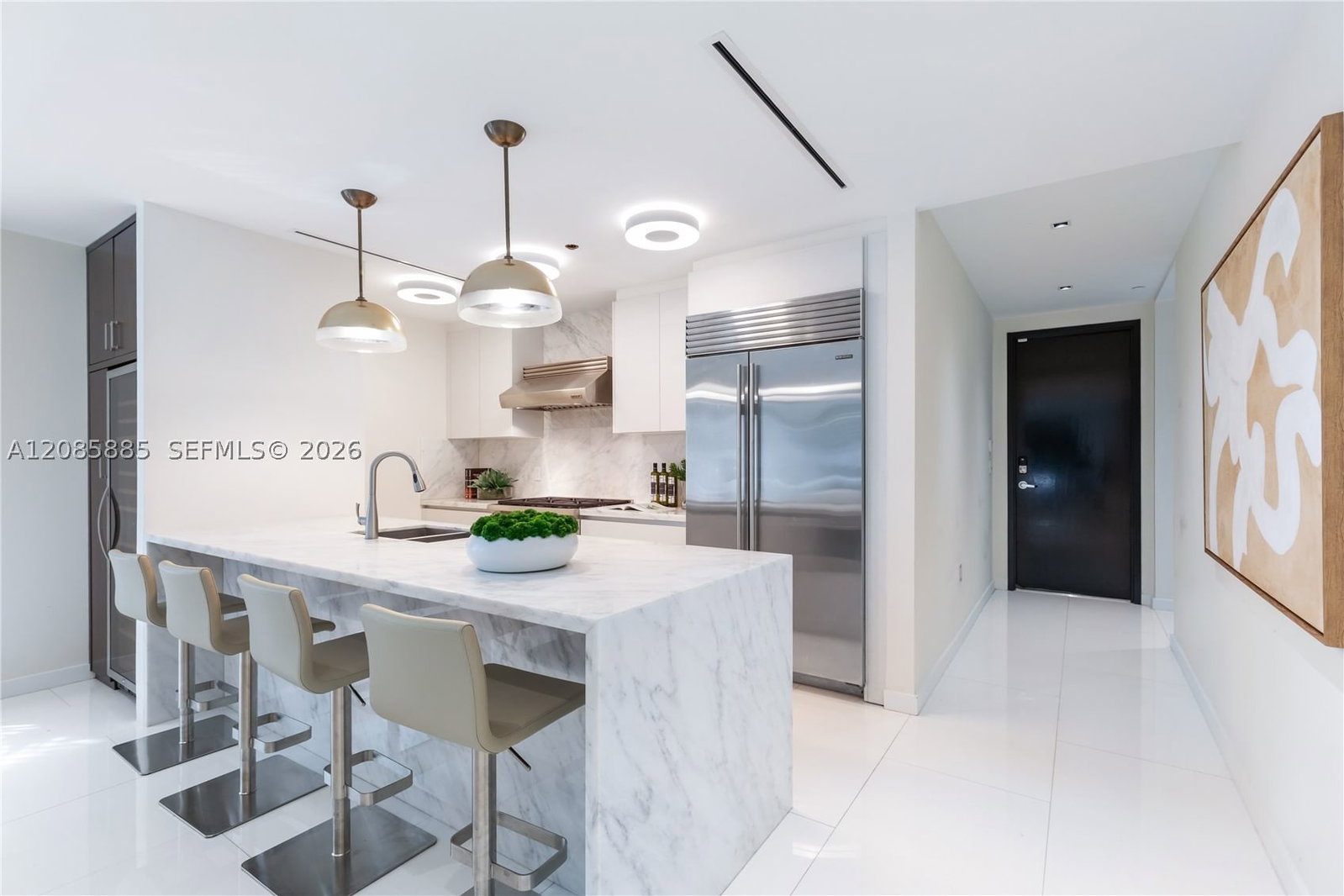 Real estate property located at 350 Meridian Ave #201, Miami-dade, 350 Meridian Condo, Miami Beach, FL