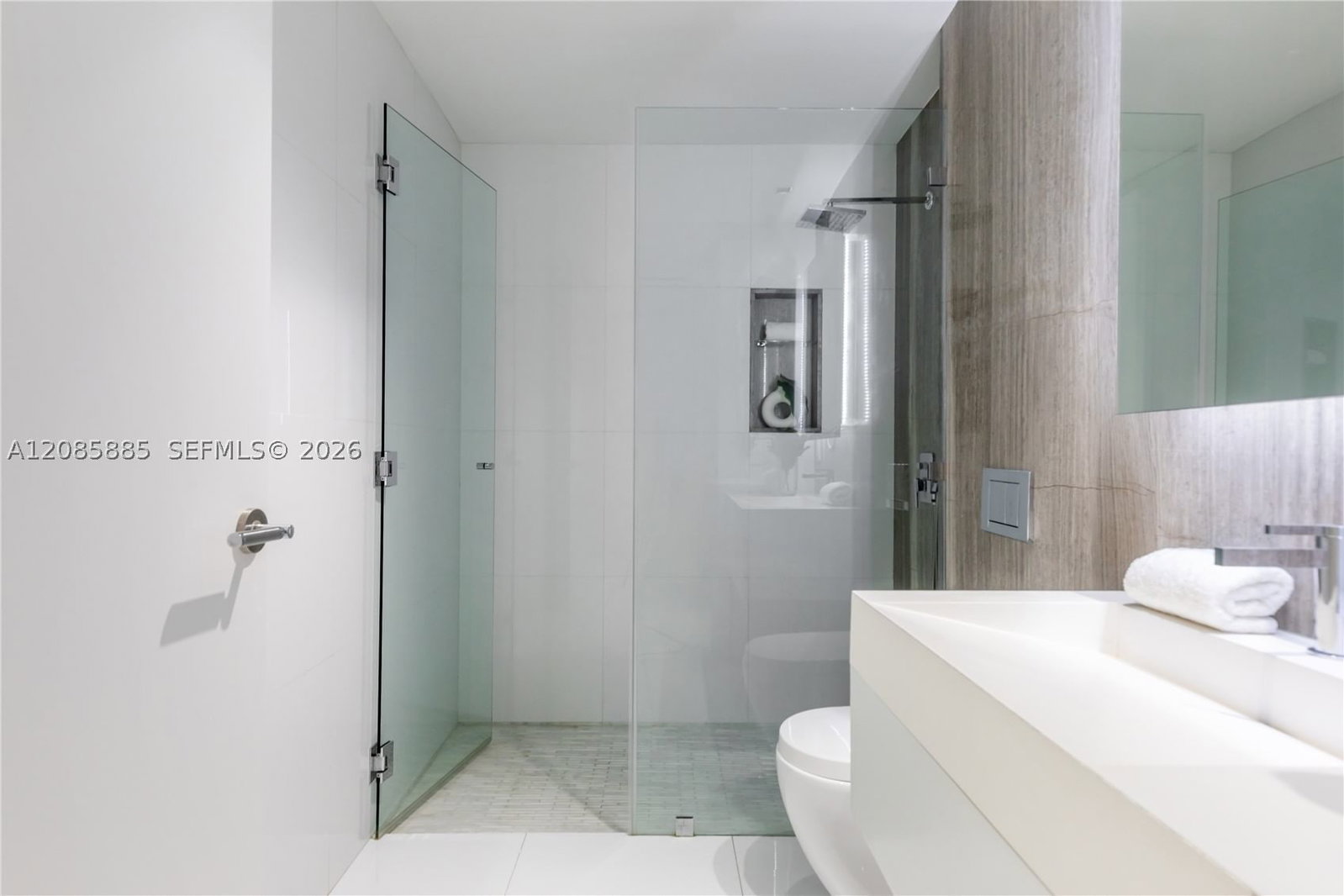 Real estate property located at 350 Meridian Ave #201, Miami-dade, 350 Meridian Condo, Miami Beach, FL