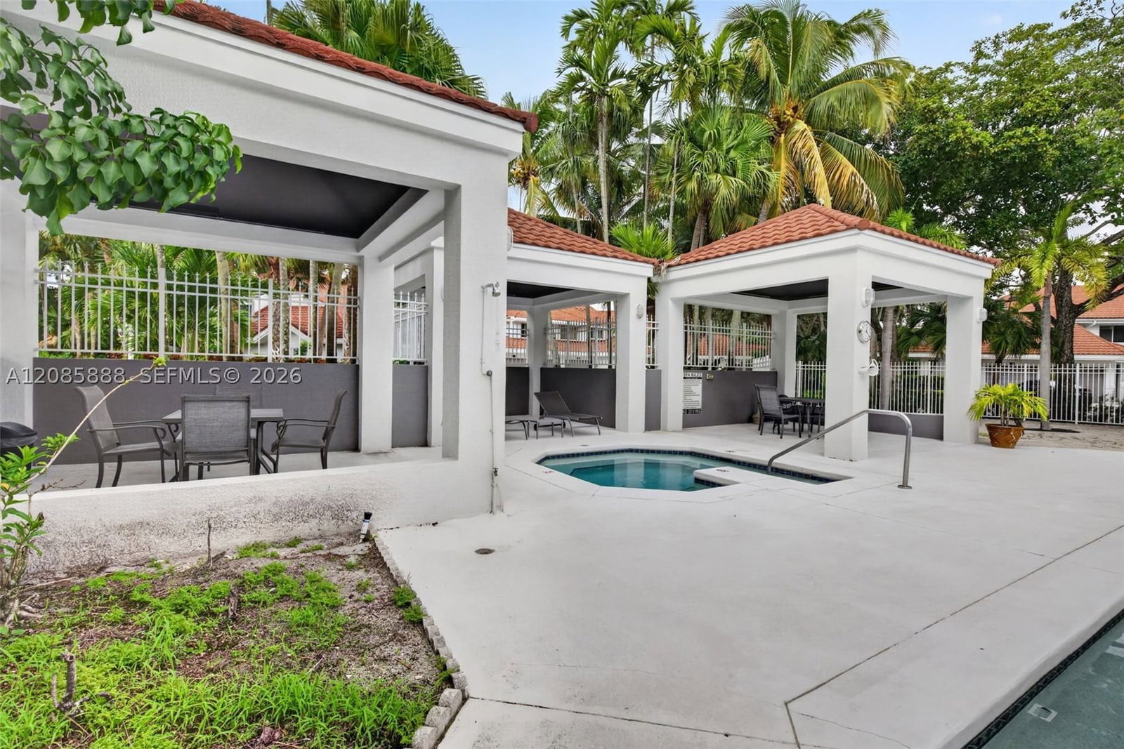 Real estate property located at 9275 9th Ct #9275, Broward, Parc Court Condo, Plantation, FL