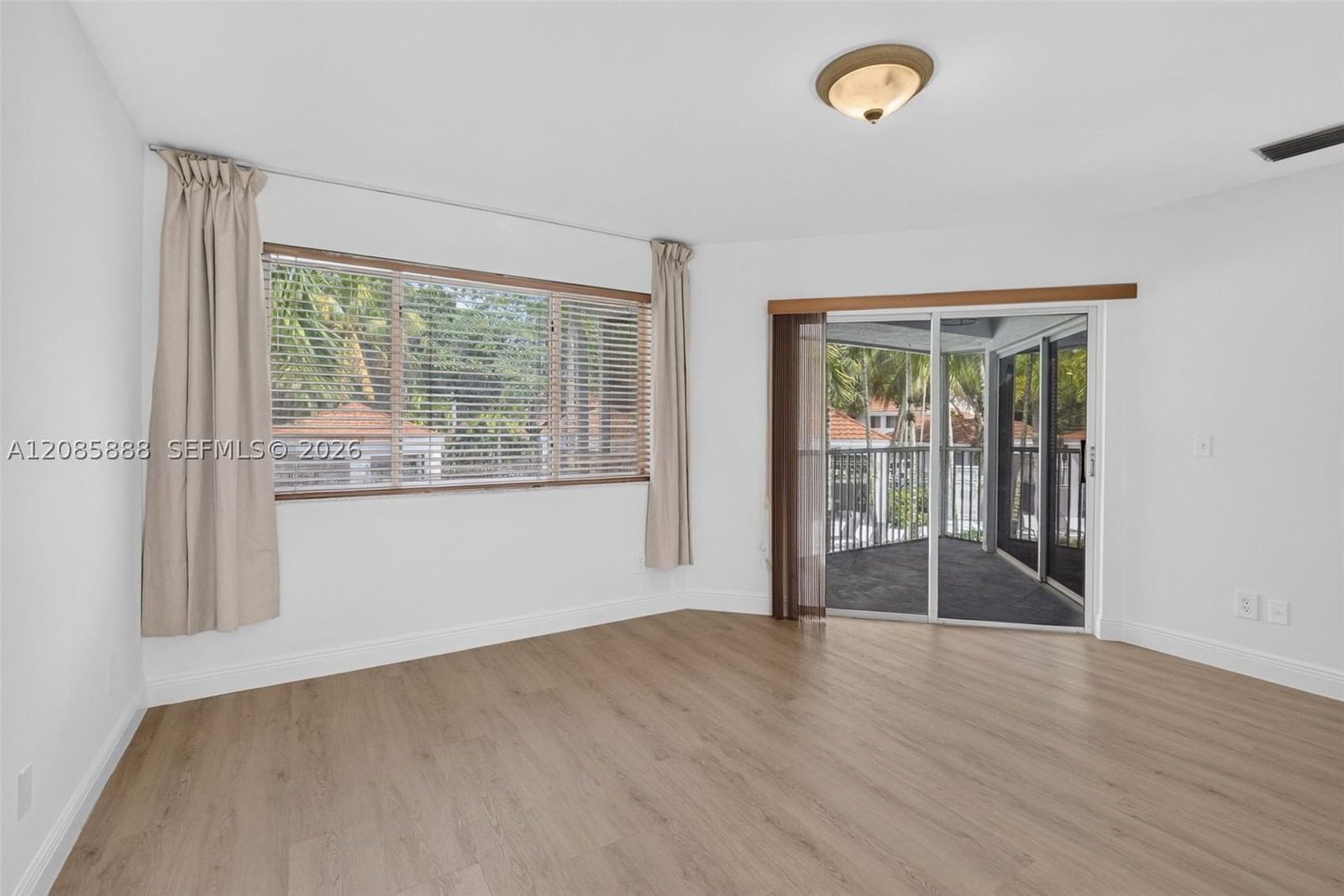 Real estate property located at 9275 9th Ct #9275, Broward, Parc Court Condo, Plantation, FL