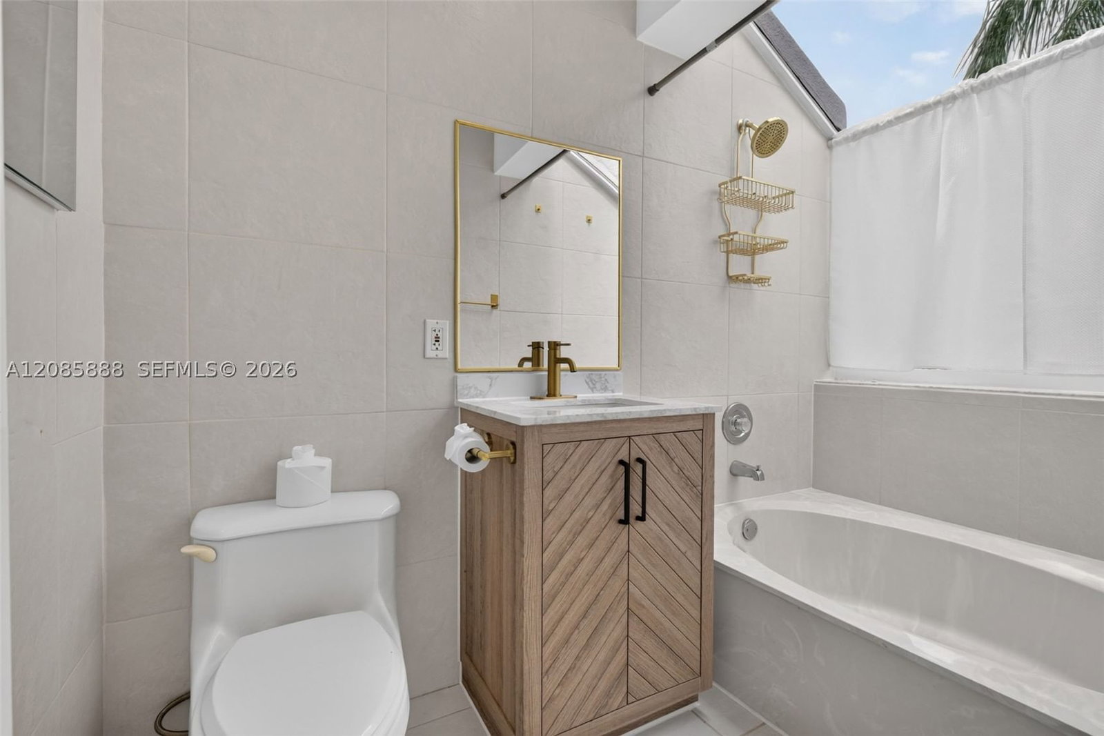 Real estate property located at 9275 9th Ct #9275, Broward, Parc Court Condo, Plantation, FL
