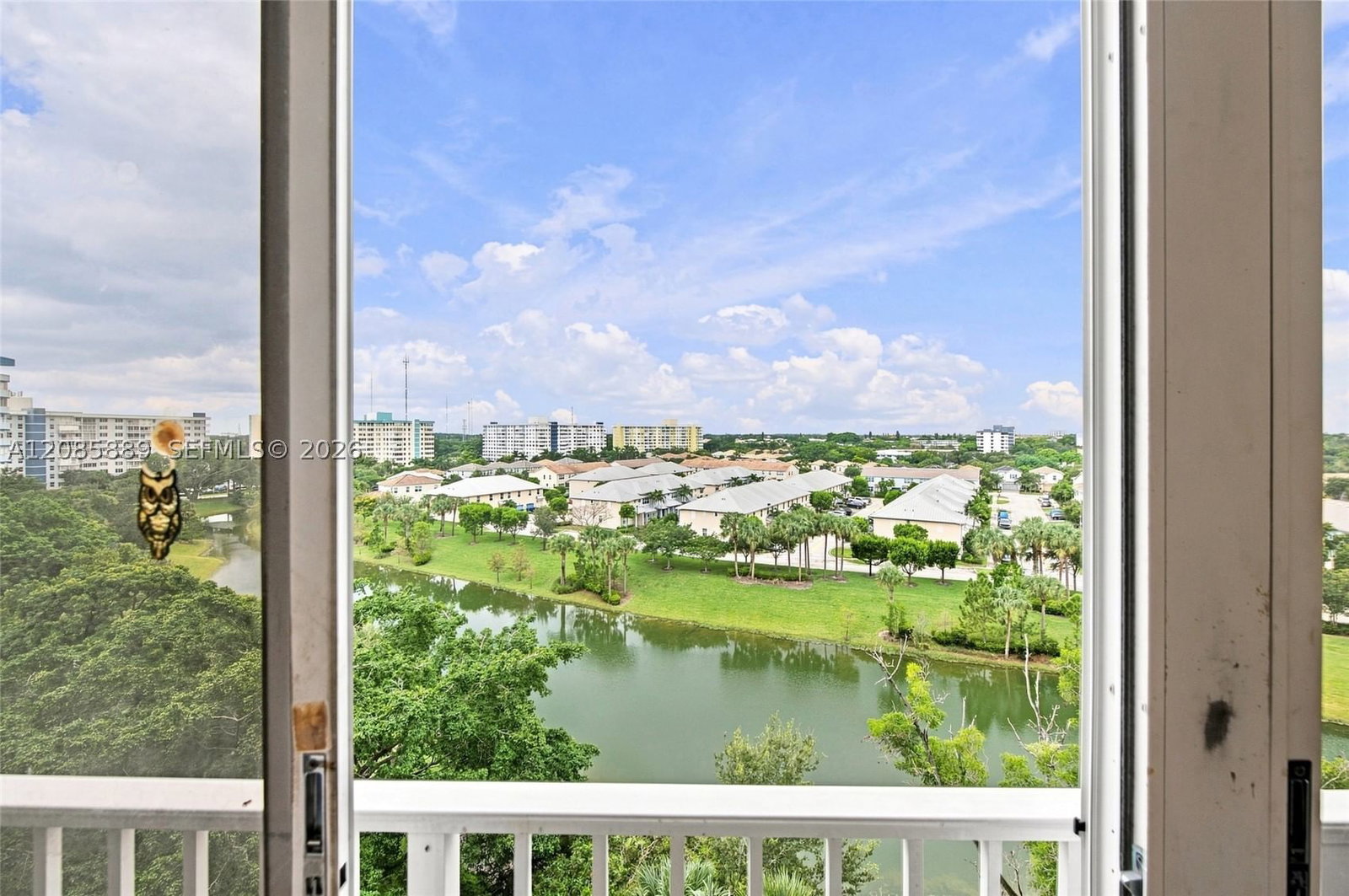 Real estate property located at 3850 Washington St #808, Broward, Hillcrest East No 27 Cond, Hollywood, FL