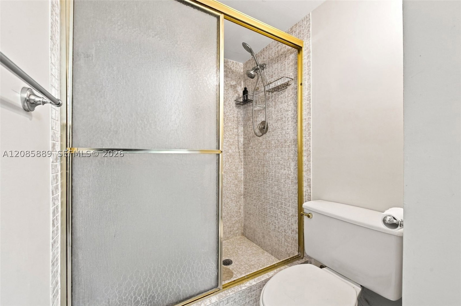 Real estate property located at 3850 Washington St #808, Broward, Hillcrest East No 27 Cond, Hollywood, FL
