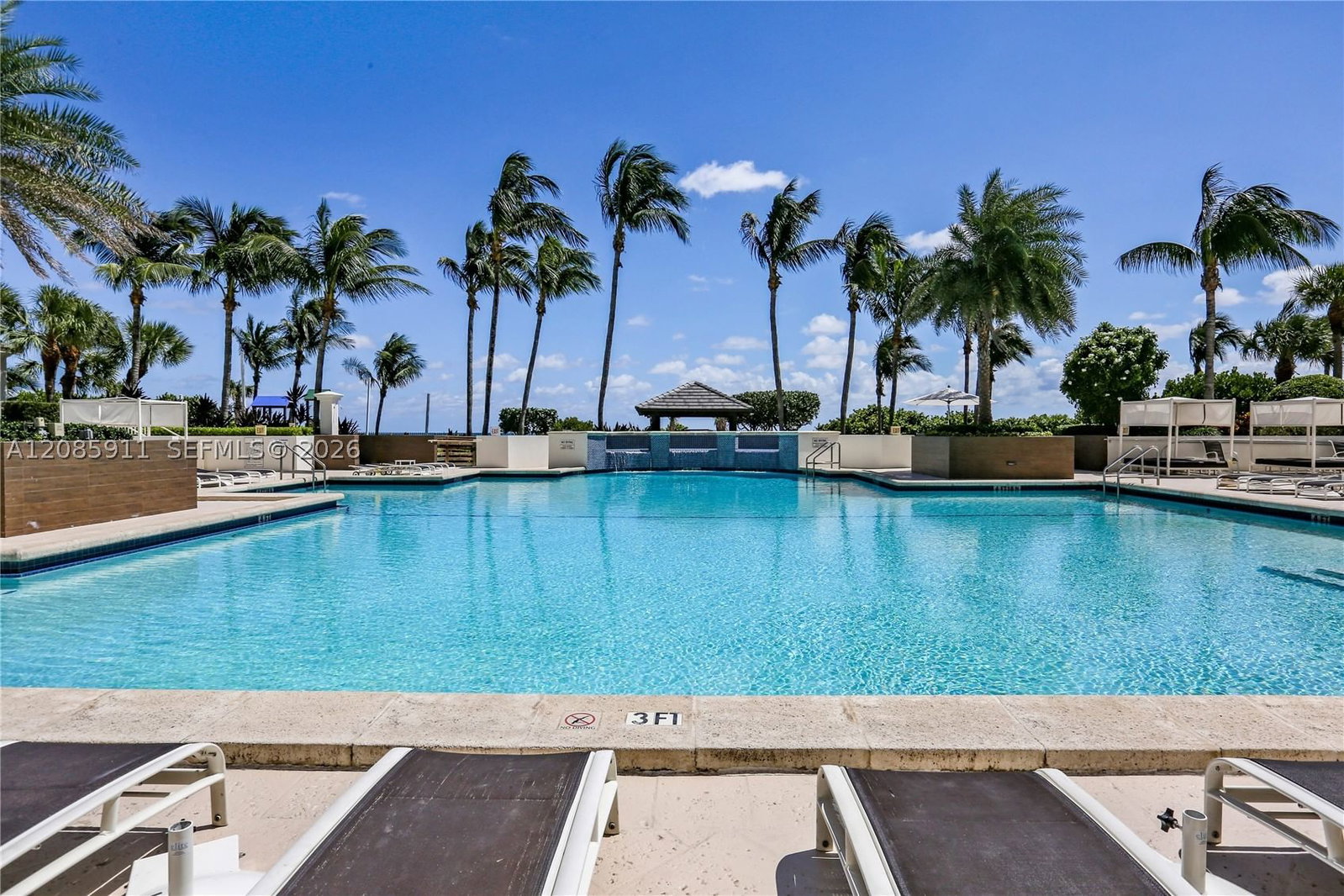 Real estate property located at 4779 Collins Ave #2906, Miami-dade, Blue Diamond Condo, Miami Beach, FL
