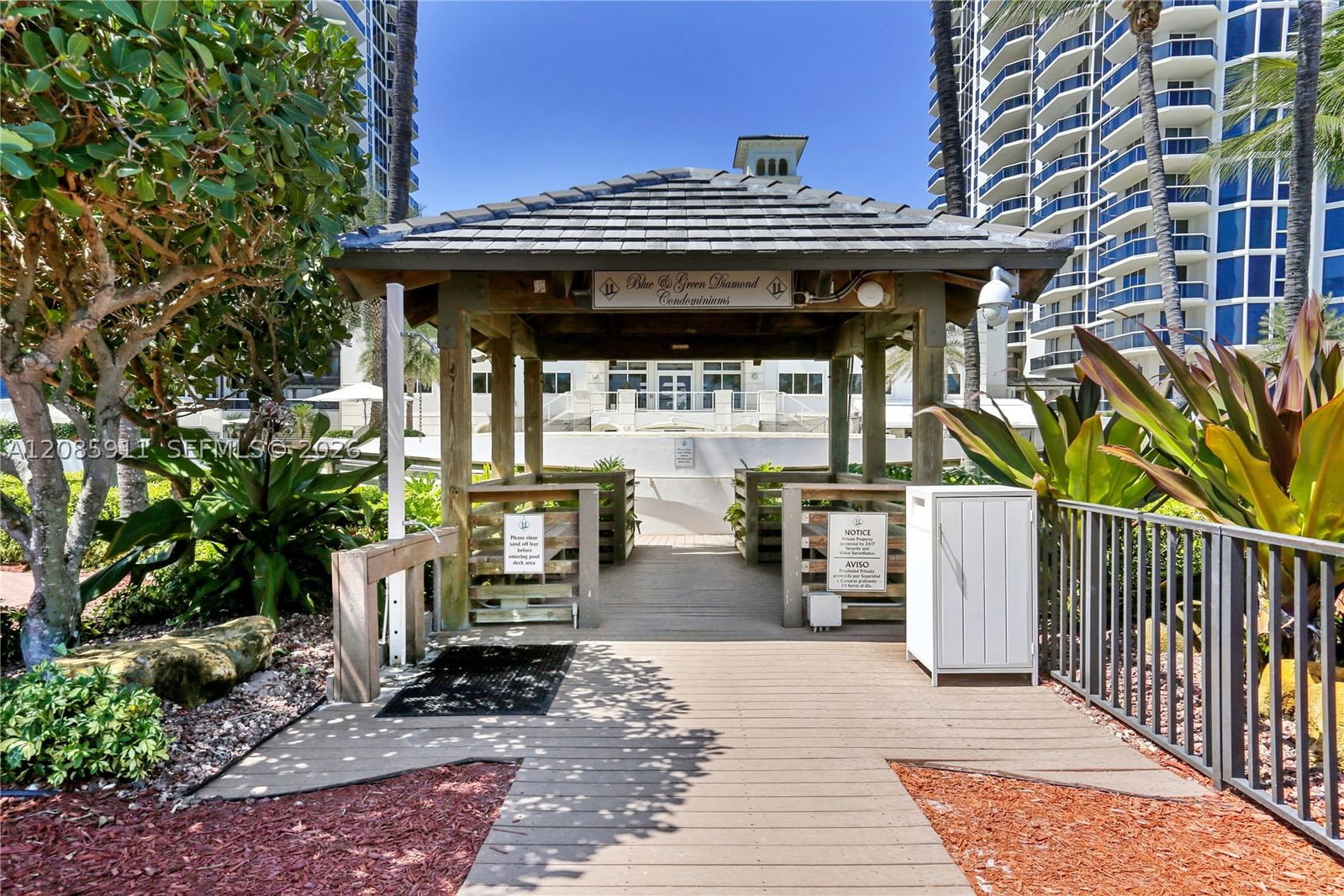 Real estate property located at 4779 Collins Ave #2906, Miami-dade, Blue Diamond Condo, Miami Beach, FL