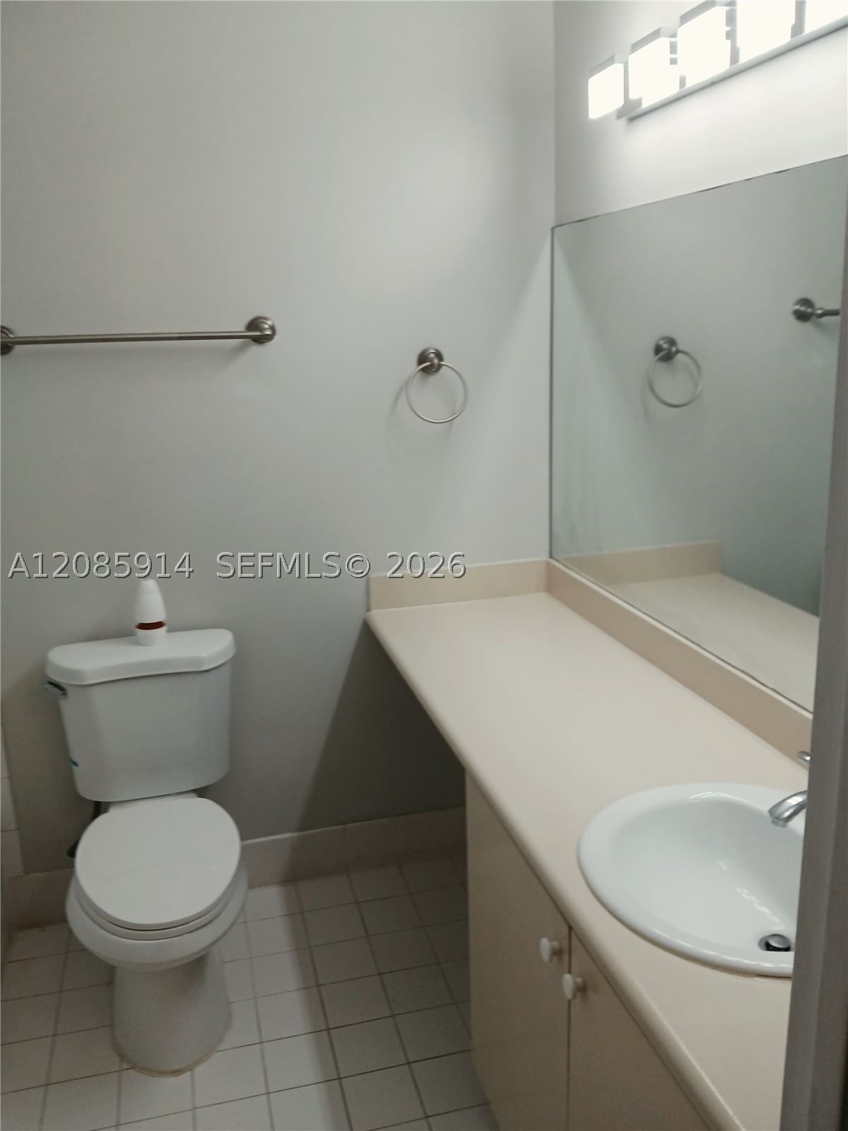 Real estate property located at 105 Hidden Ct Rd A-3, Broward, Washington Court Villas, Hollywood, FL