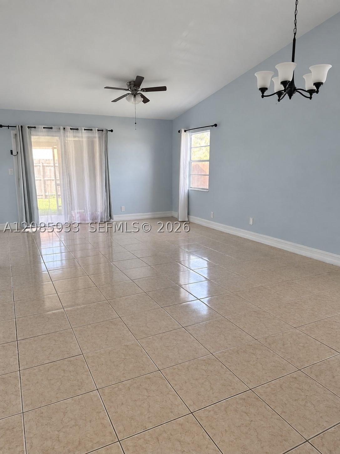 Real estate property located at 401 43rd St, Broward, Lake Island, Deerfield Beach, FL