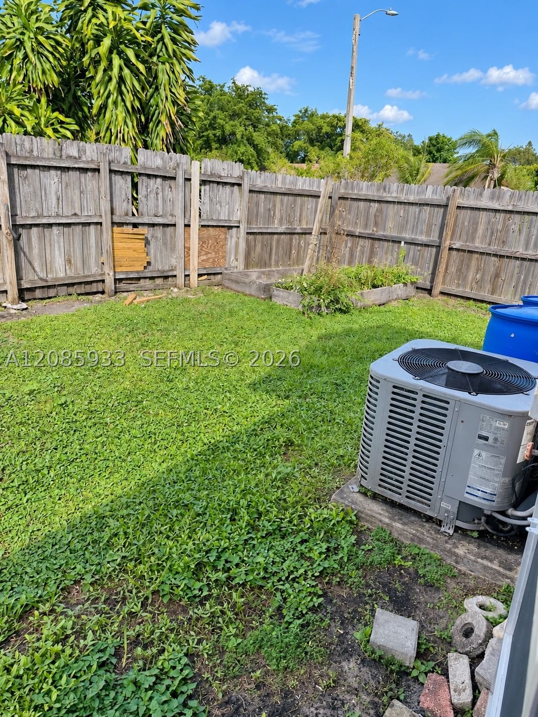 Real estate property located at 401 43rd St, Broward, Lake Island, Deerfield Beach, FL