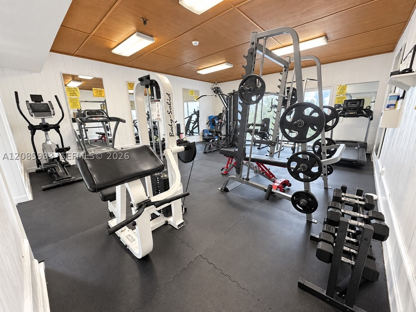Real estate property located at 401 43rd St, Broward, Lake Island, Deerfield Beach, FL