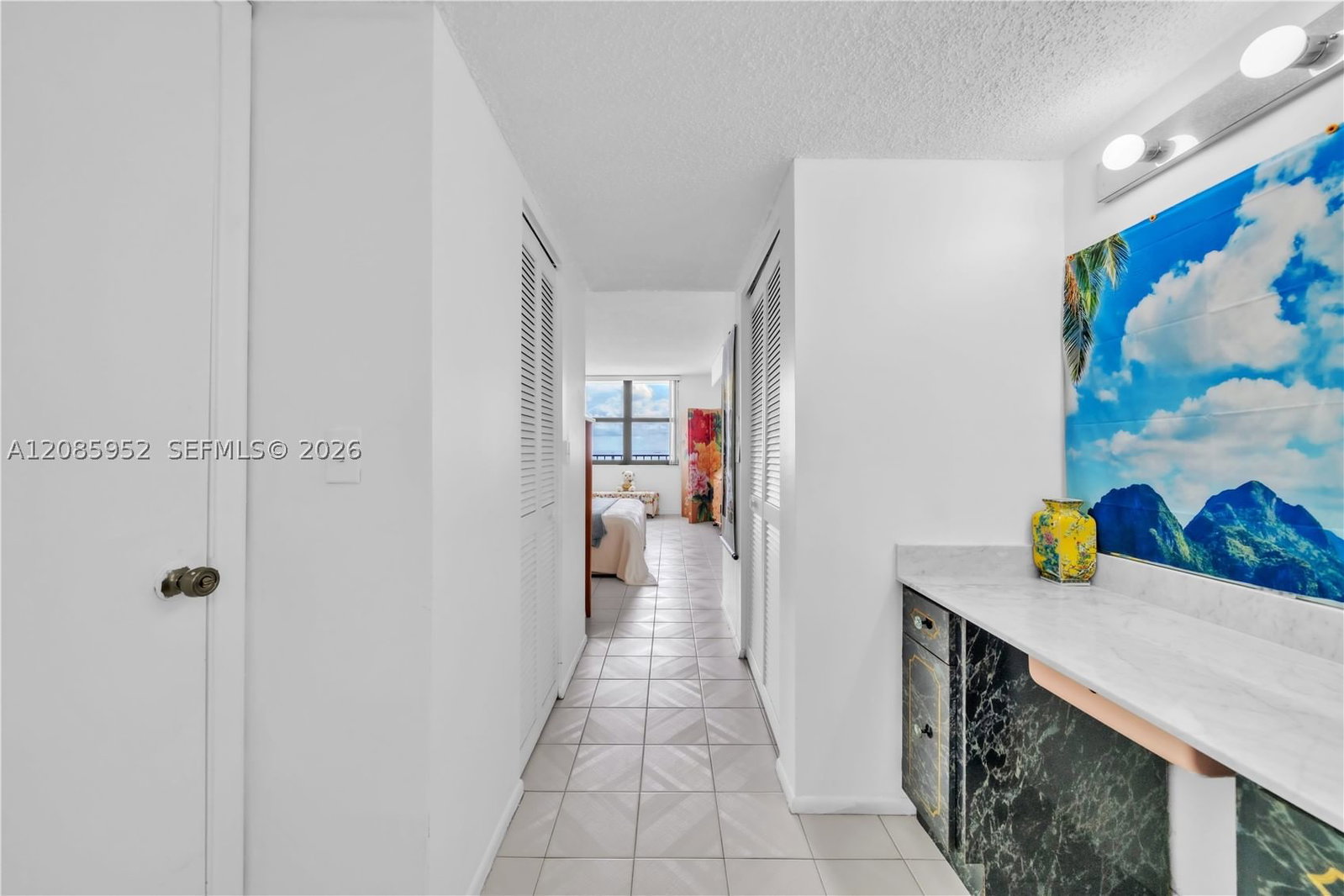 Real estate property located at 2401 Ocean Dr #1702, Broward, Britannia At Quadomain Co, Hollywood, FL