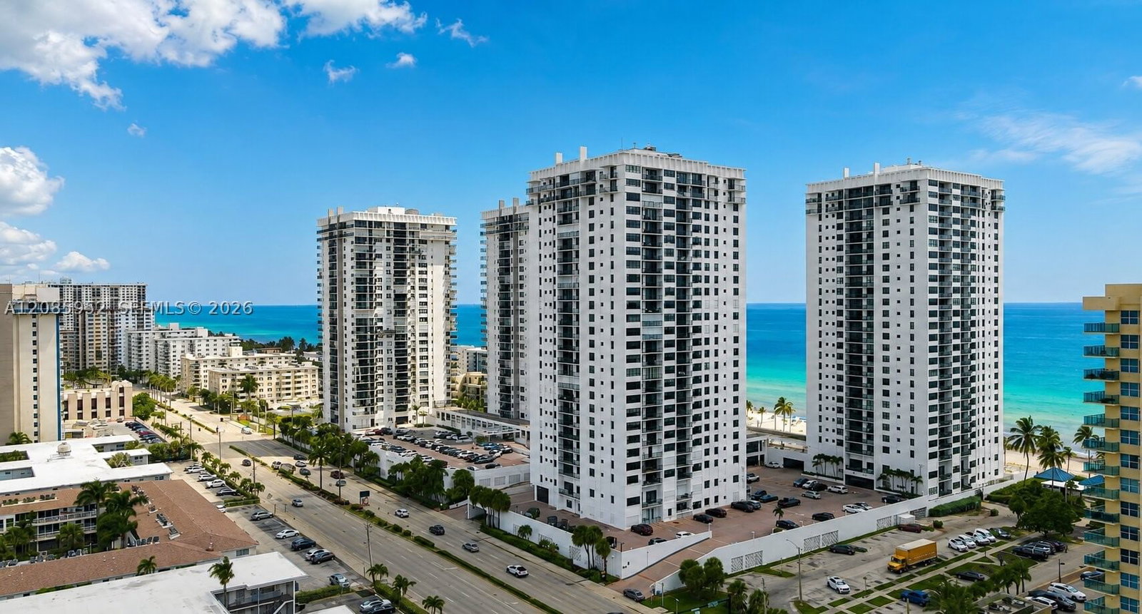 Real estate property located at 2401 Ocean Dr #1702, Broward, Britannia At Quadomain Co, Hollywood, FL