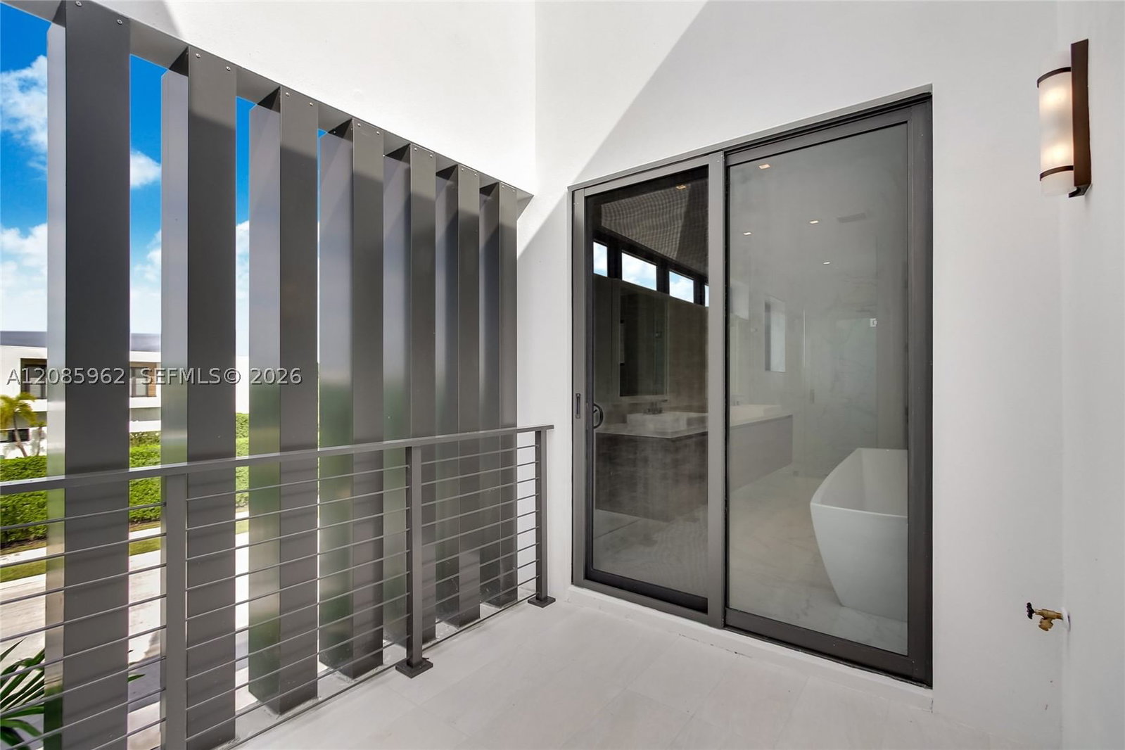 Real estate property located at 16492 Botaniko Dr S, Broward, Weston Estates, Weston, FL