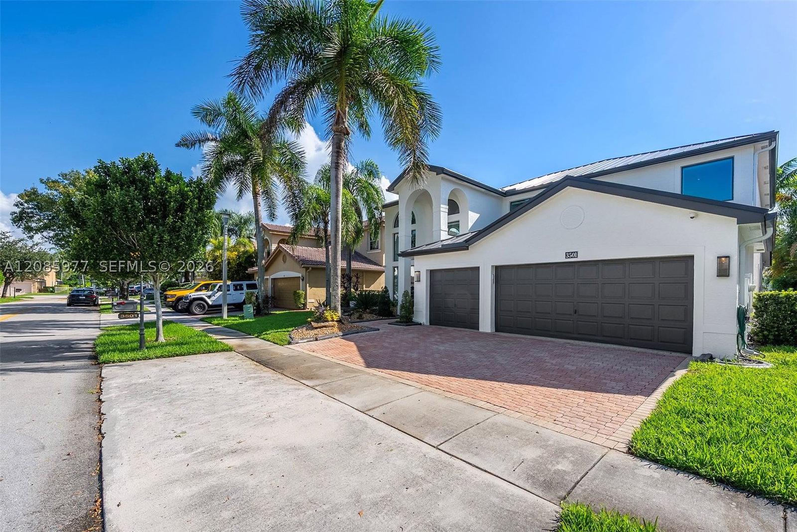Real estate property located at 3501 177th Ave, Broward, Silver Lakes Phase Iii Re, Miramar, FL