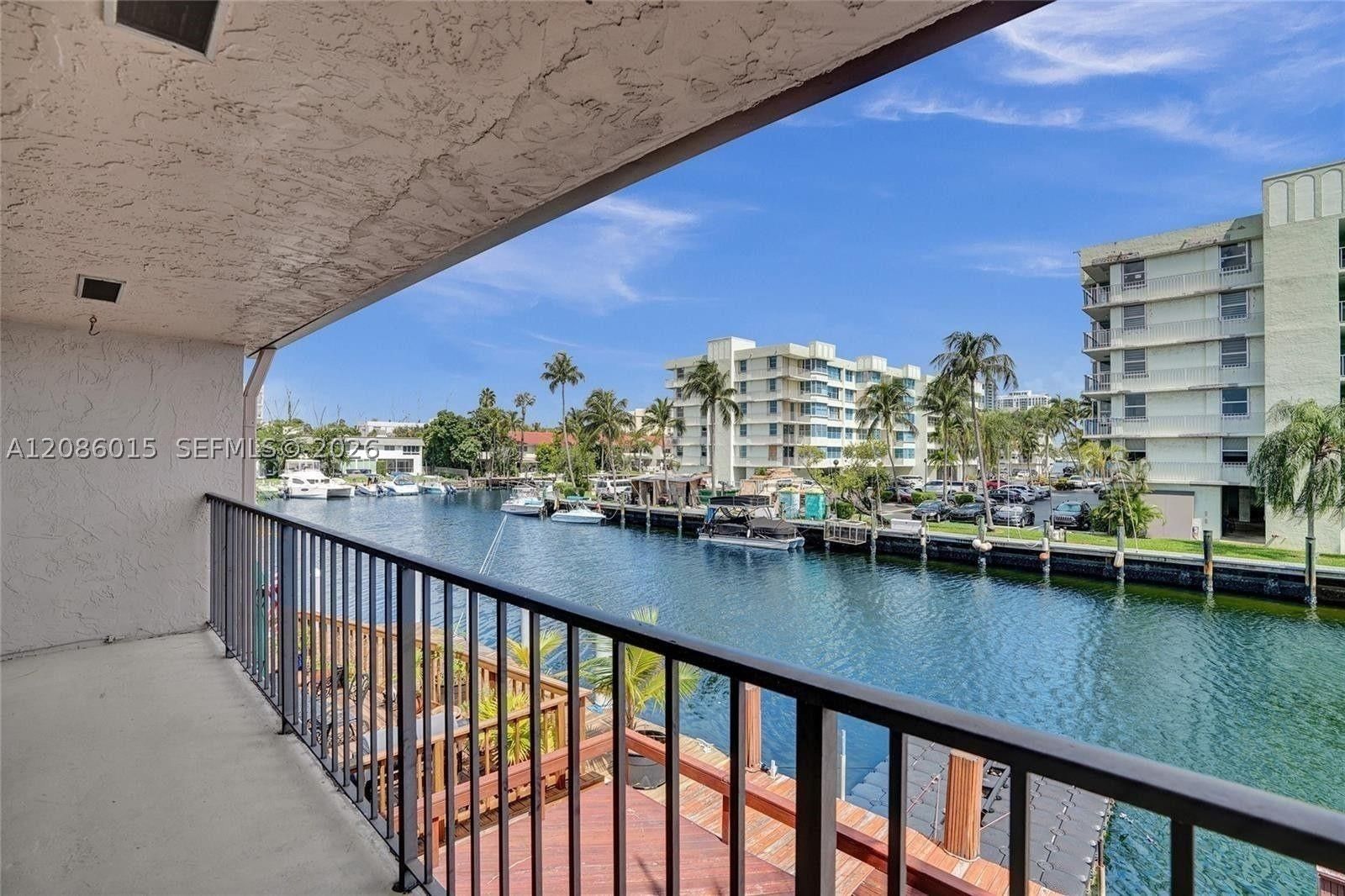 Real estate property located at 2689 165th St #56, Miami-dade, Lakeview Townhouses Condo, North Miami Beach, FL
