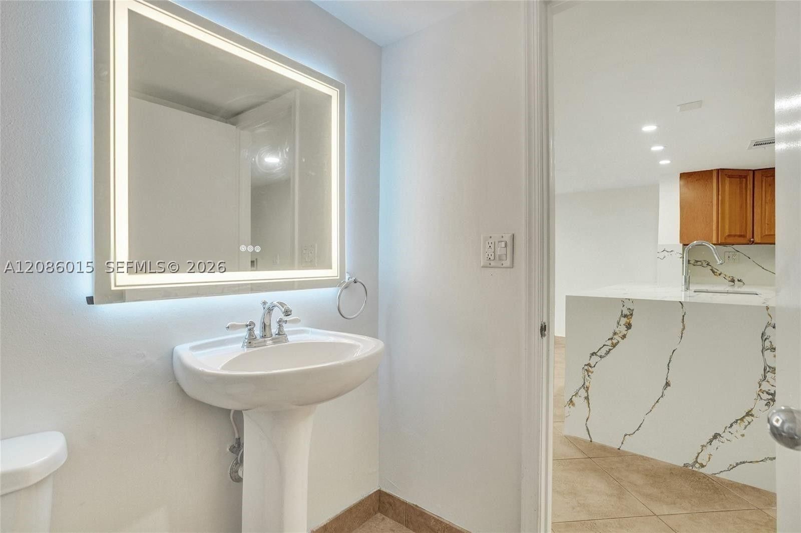 Real estate property located at 2689 165th St #56, Miami-dade, Lakeview Townhouses Condo, North Miami Beach, FL