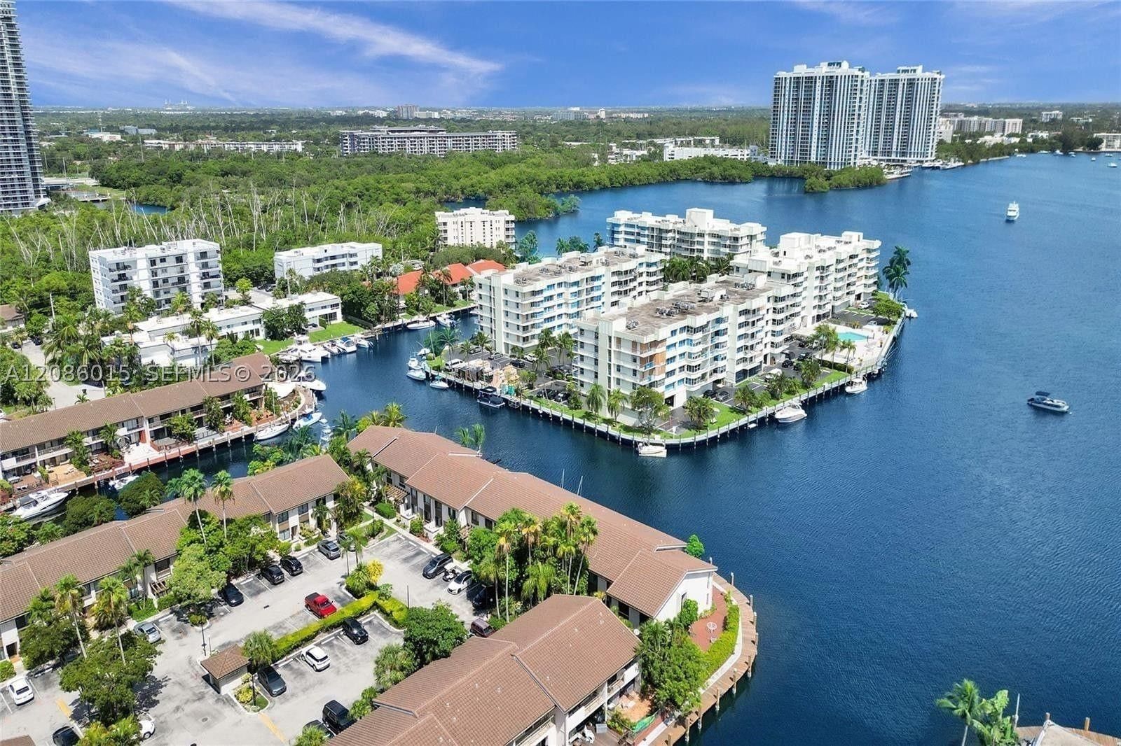 Real estate property located at 2689 165th St #56, Miami-dade, Lakeview Townhouses Condo, North Miami Beach, FL