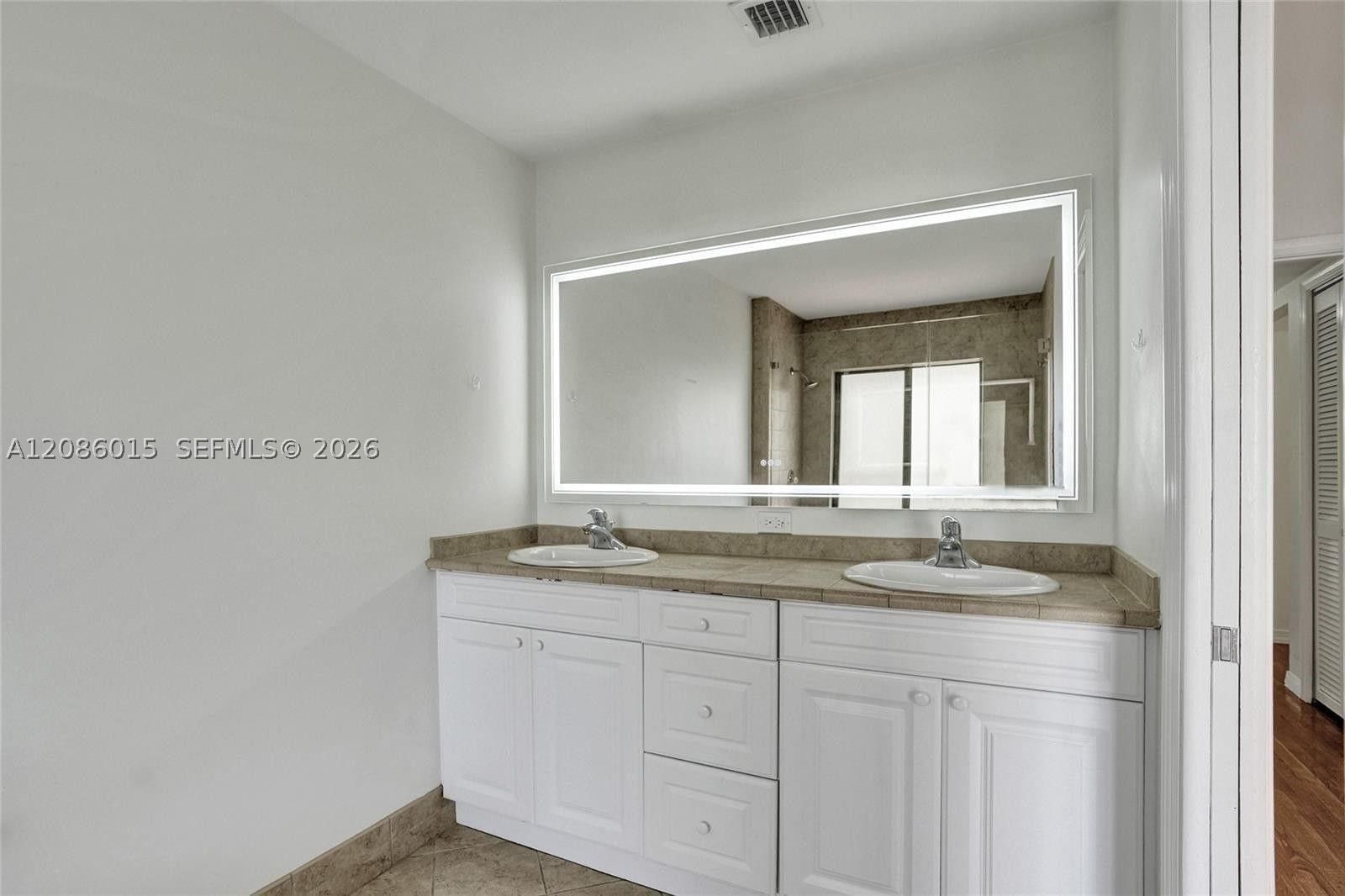 Real estate property located at 2689 165th St #56, Miami-dade, Lakeview Townhouses Condo, North Miami Beach, FL