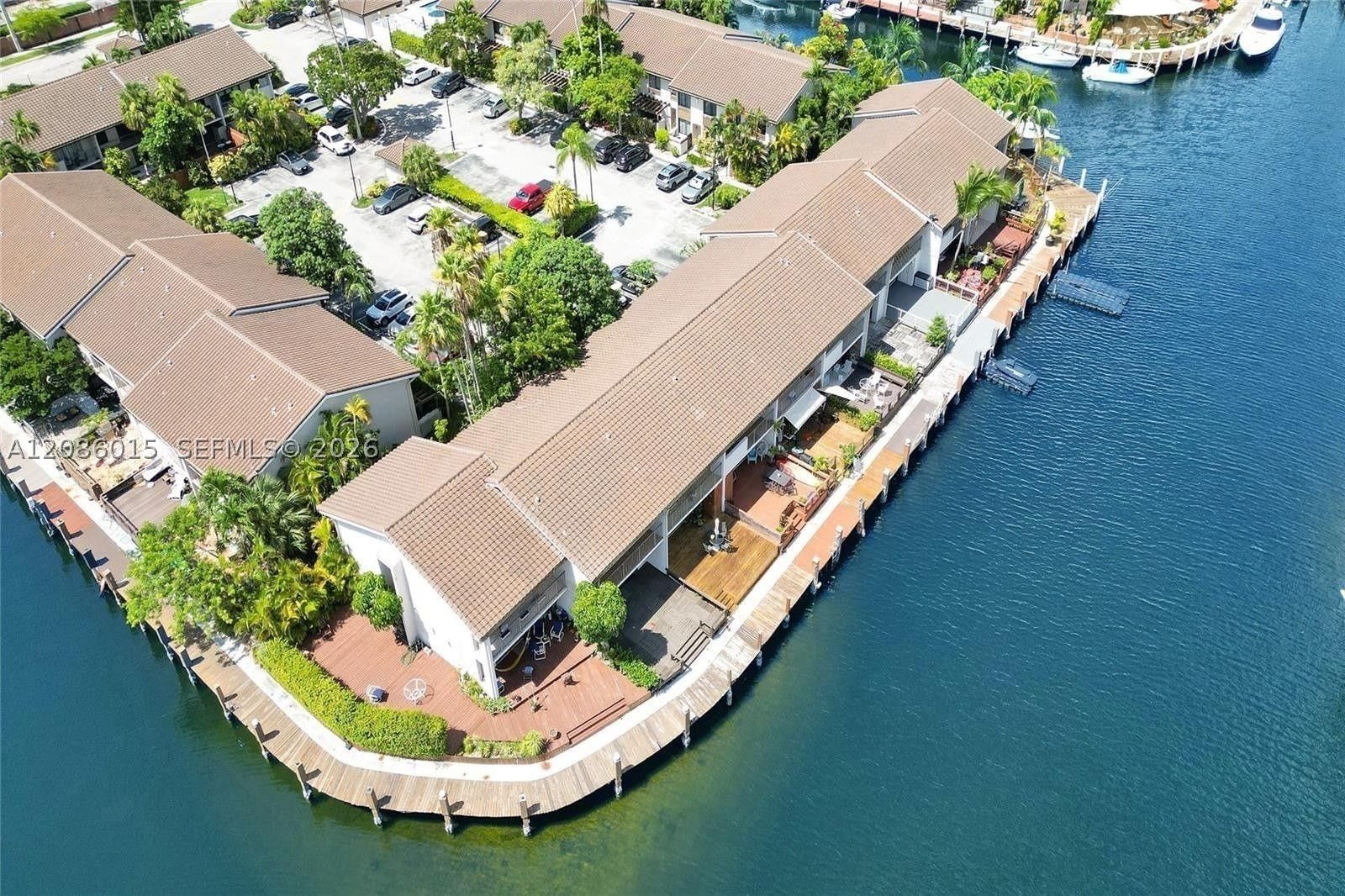 Real estate property located at 2689 165th St #56, Miami-dade, Lakeview Townhouses Condo, North Miami Beach, FL