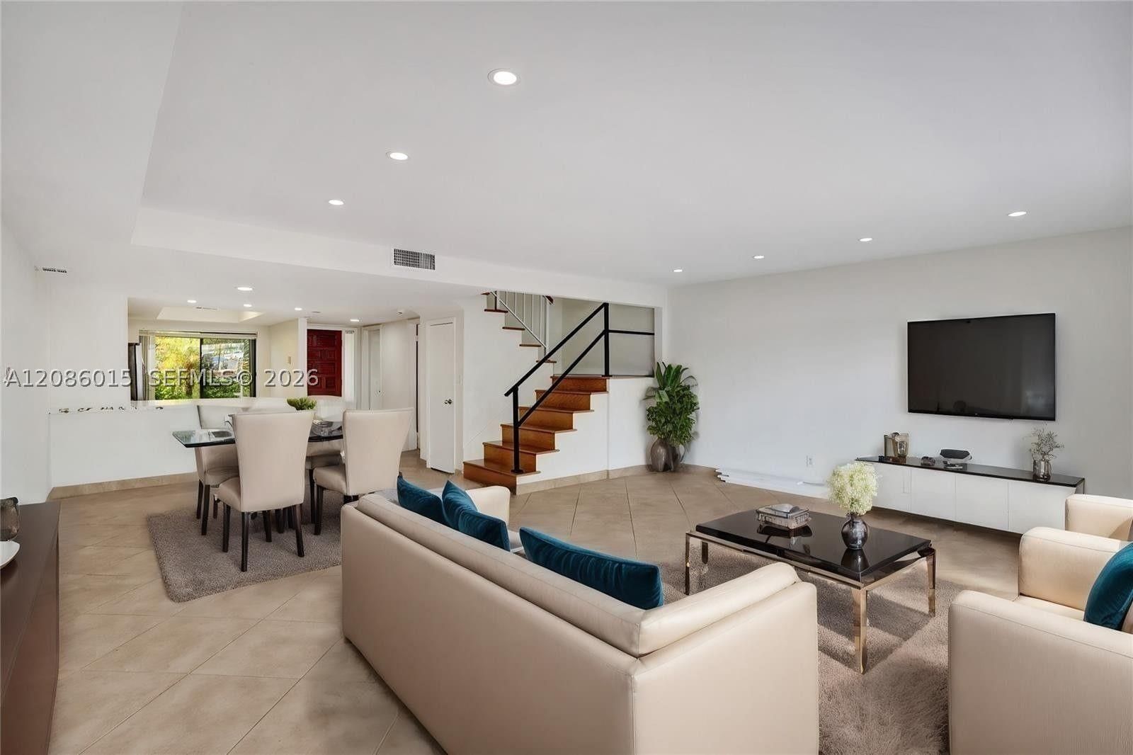Real estate property located at 2689 165th St #56, Miami-dade, Lakeview Townhouses Condo, North Miami Beach, FL