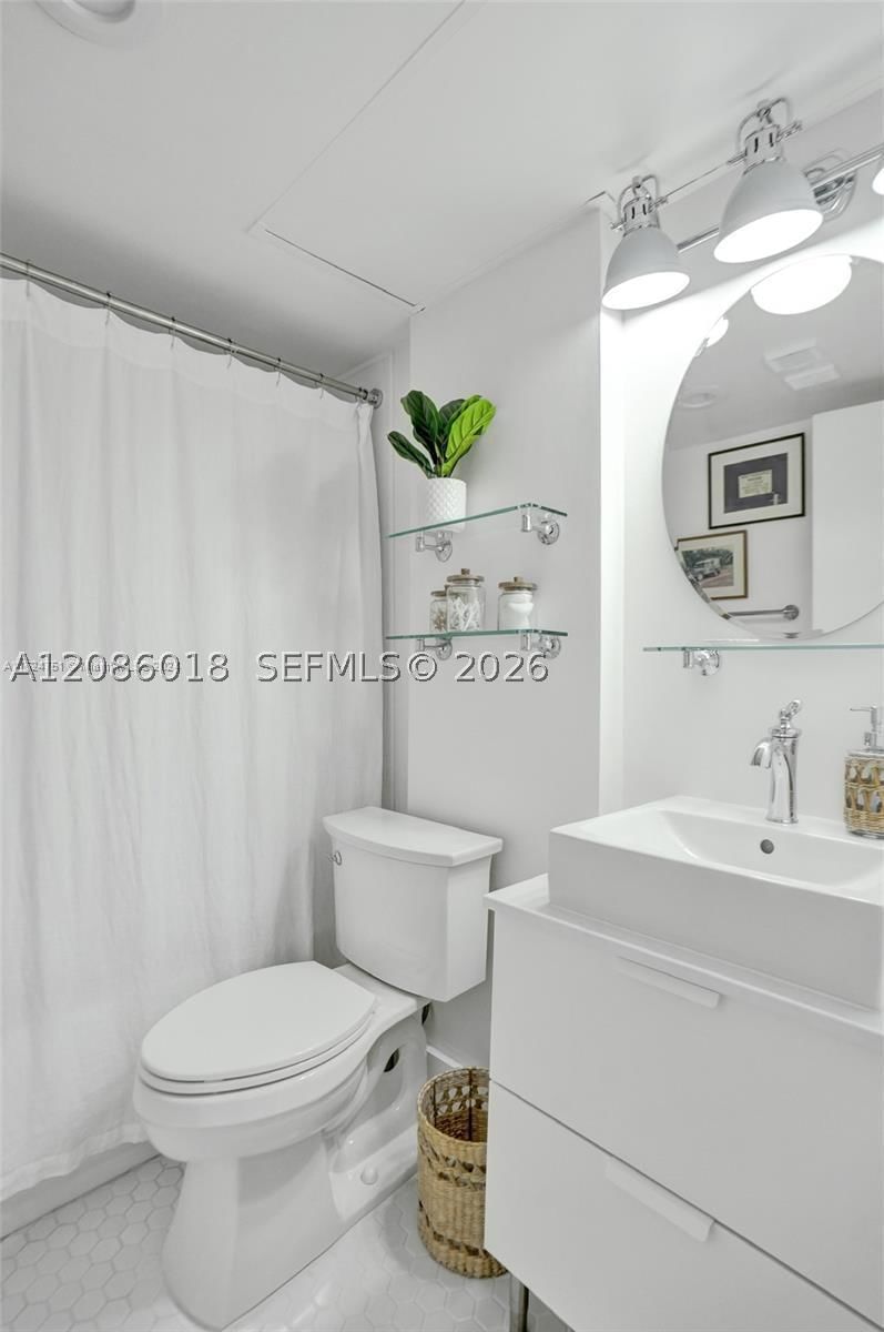 Real estate property located at 1777 15th St #308, Broward, Cromwell East Condo, Fort Lauderdale, FL