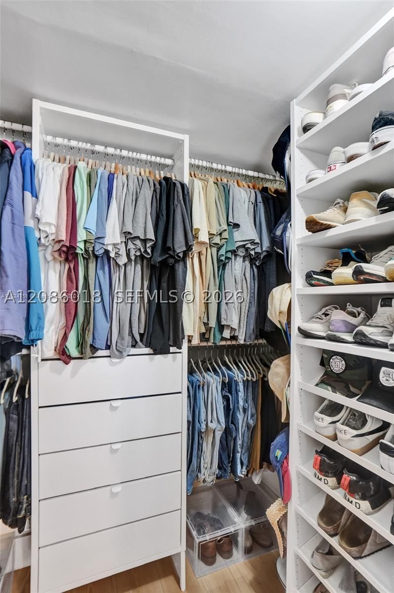Real estate property located at 1777 15th St #308, Broward, Cromwell East Condo, Fort Lauderdale, FL