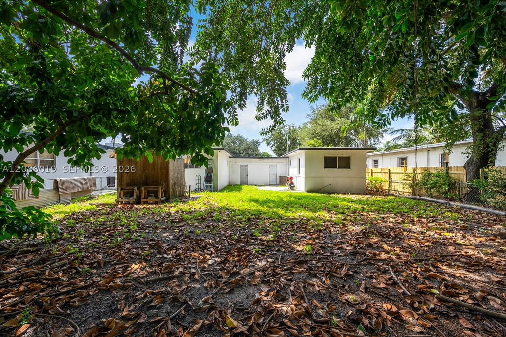 Real estate property located at 8141 5th Ct, Miami-dade, Rose Bower Amd Pl, Miami, FL