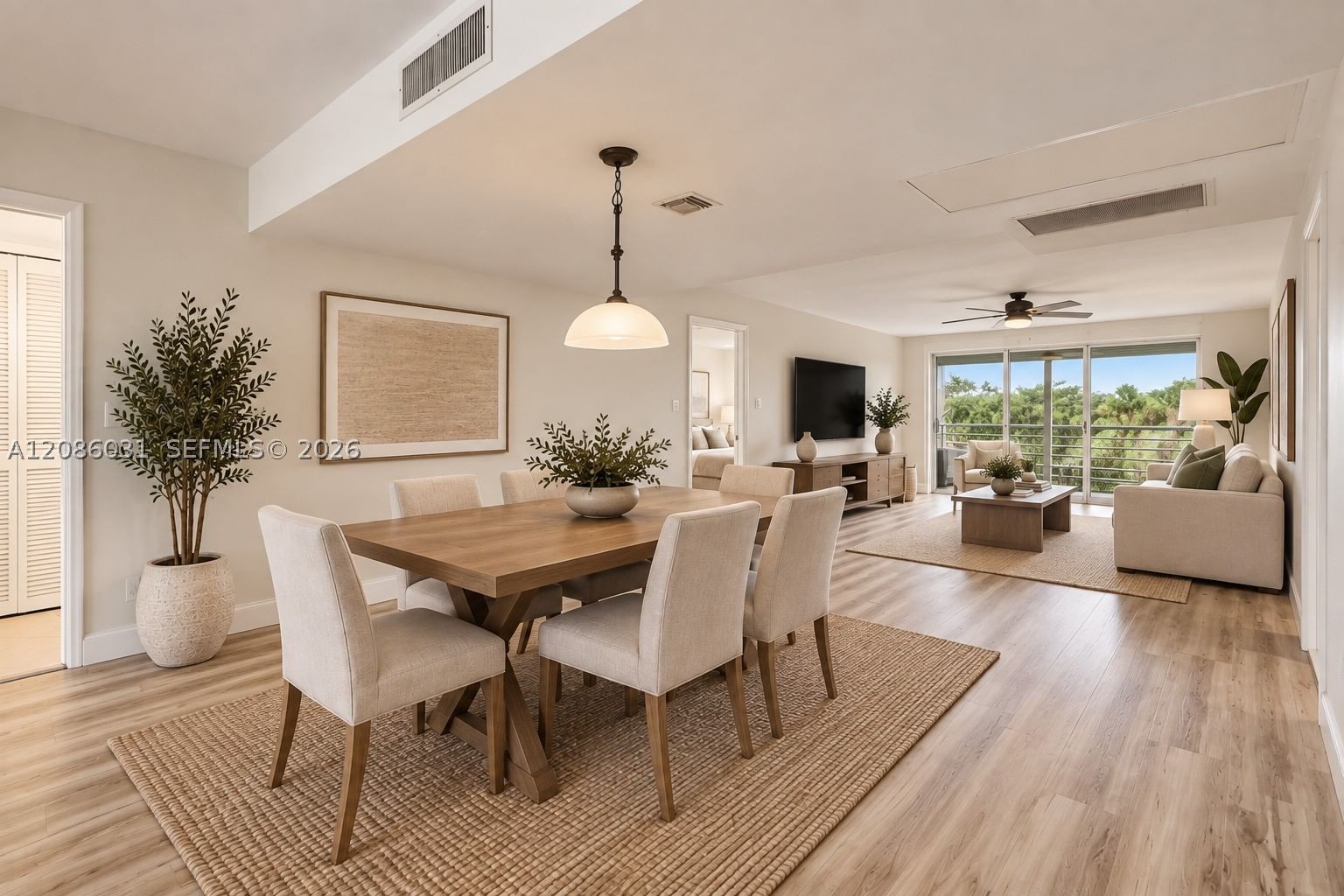 Real estate property located at 555 Oaks Ln #309, Broward, No 67 Palm-aire Country C, Pompano Beach, FL