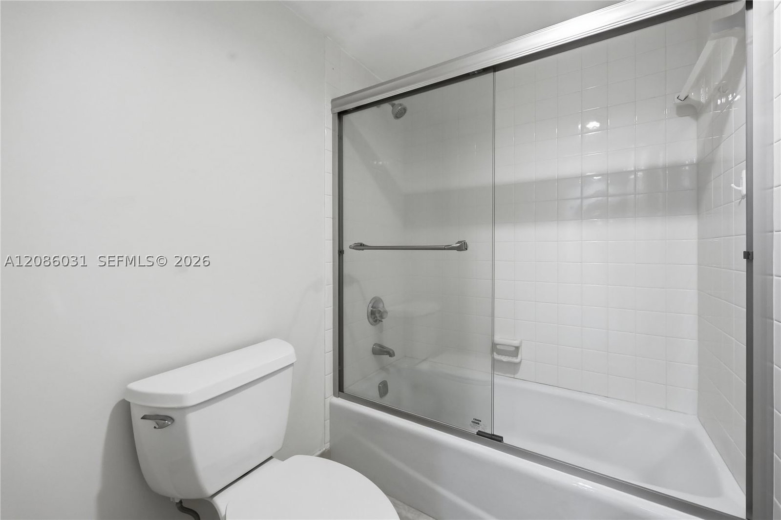 Real estate property located at 555 Oaks Ln #309, Broward, No 67 Palm-aire Country C, Pompano Beach, FL
