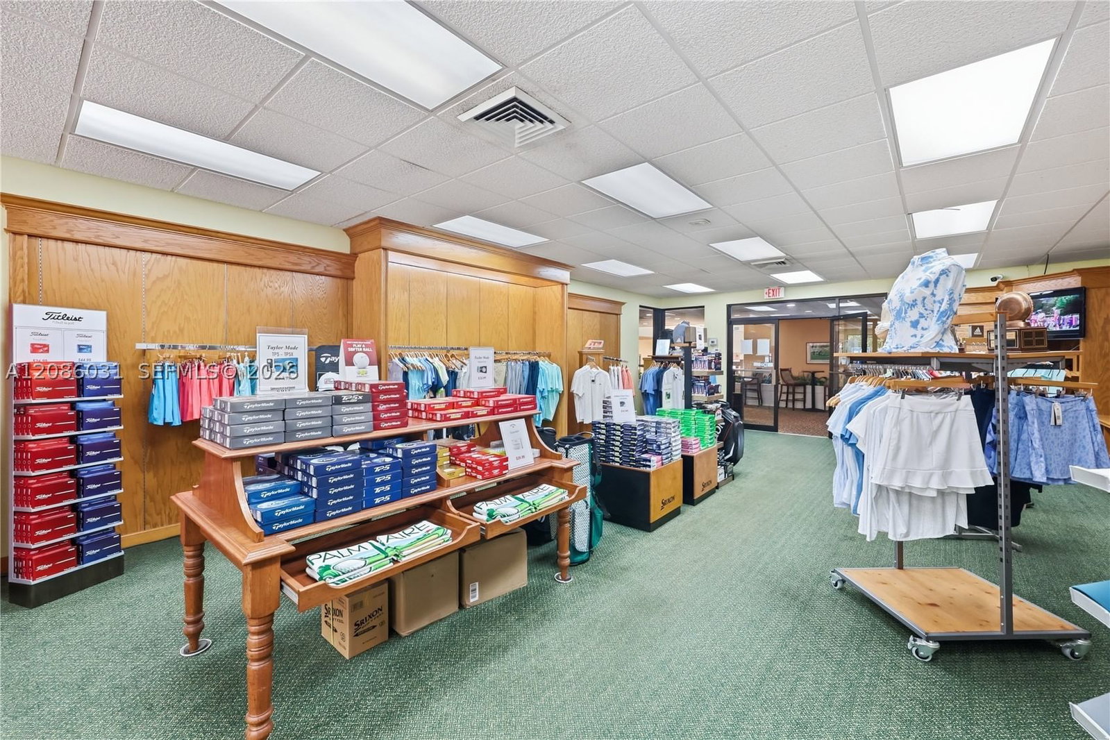 Real estate property located at 555 Oaks Ln #309, Broward, No 67 Palm-aire Country C, Pompano Beach, FL