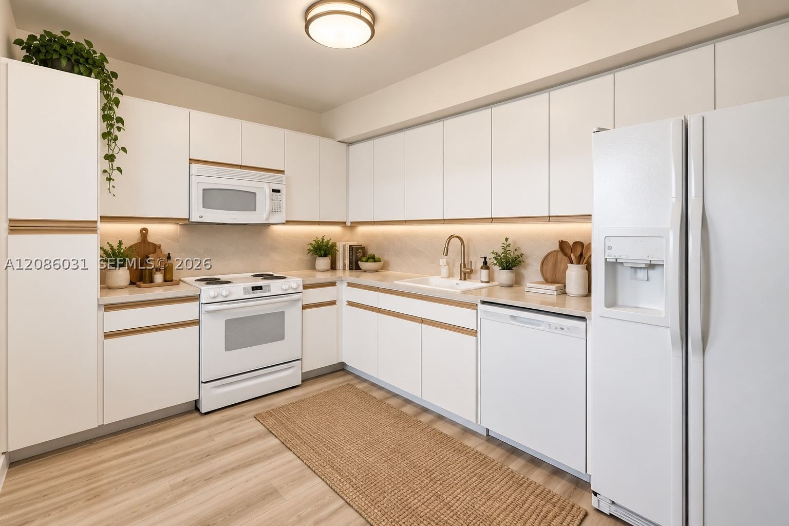 Real estate property located at 555 Oaks Ln #309, Broward, No 67 Palm-aire Country C, Pompano Beach, FL