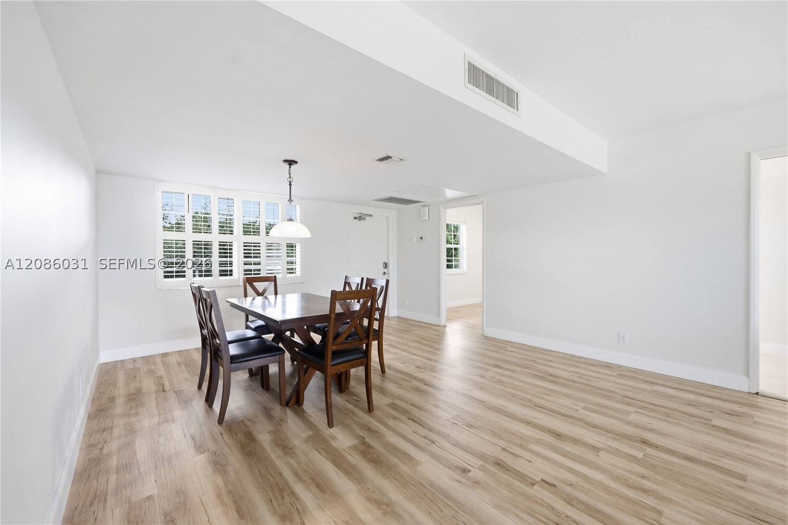Real estate property located at 555 Oaks Ln #309, Broward, No 67 Palm-aire Country C, Pompano Beach, FL