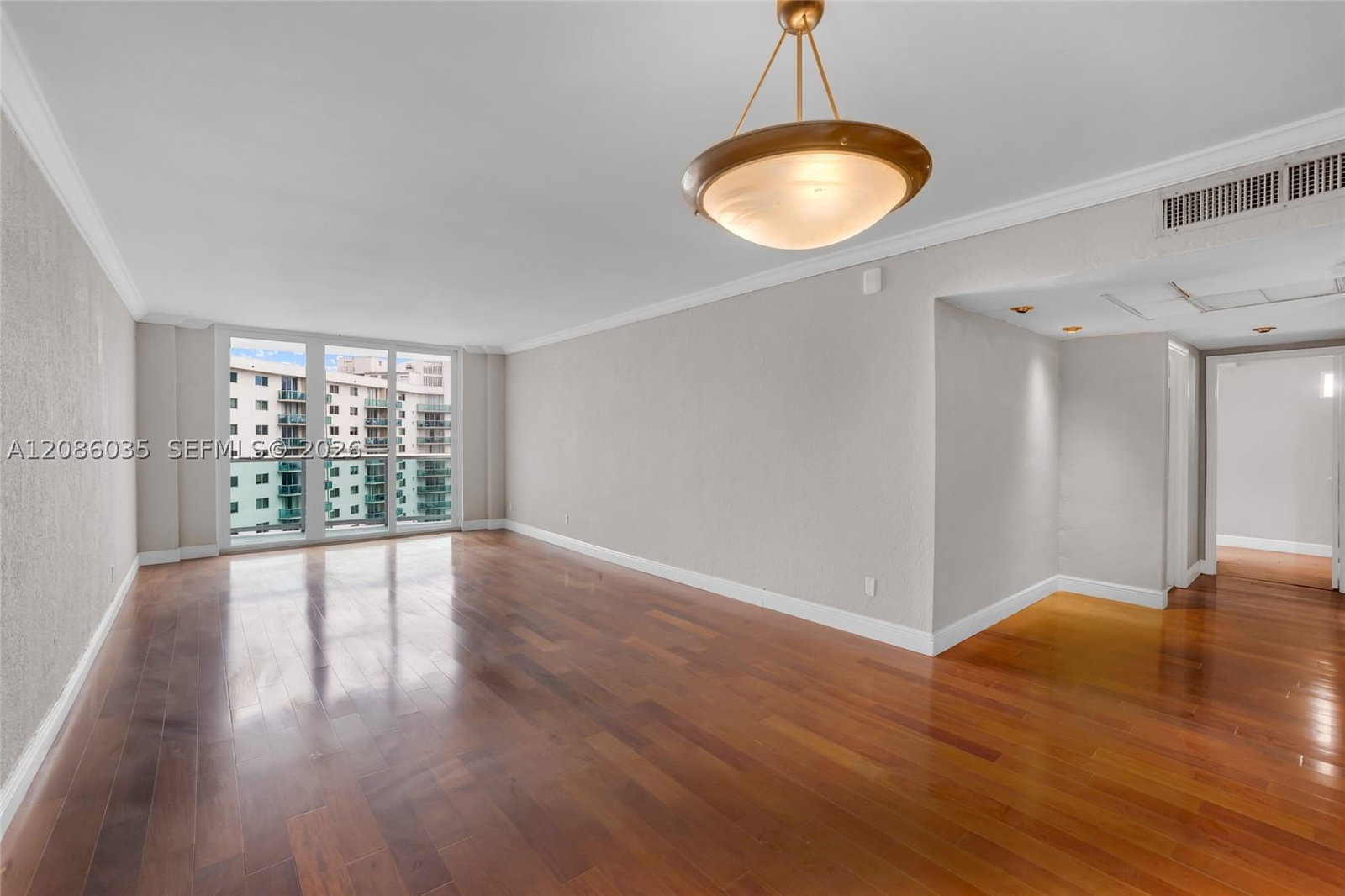 Real estate property located at 19390 Collins Ave #1520, Miami-dade, Oceanview Building A Cond, Sunny Isles Beach, FL