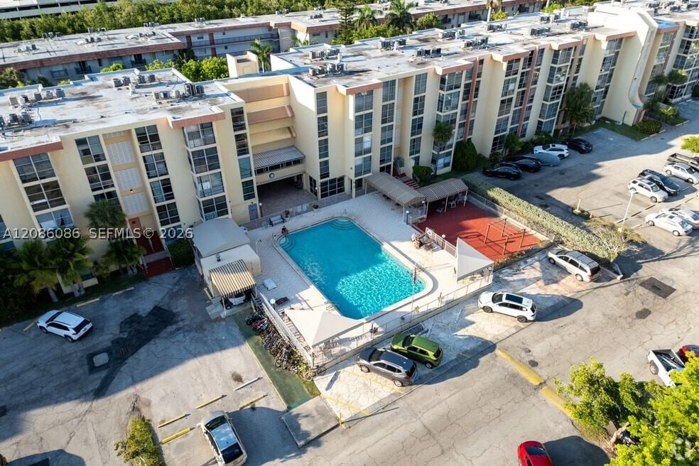 Real estate property located at 200 172nd St #504, Miami-dade, Avila South Condo, Sunny Isles Beach, FL