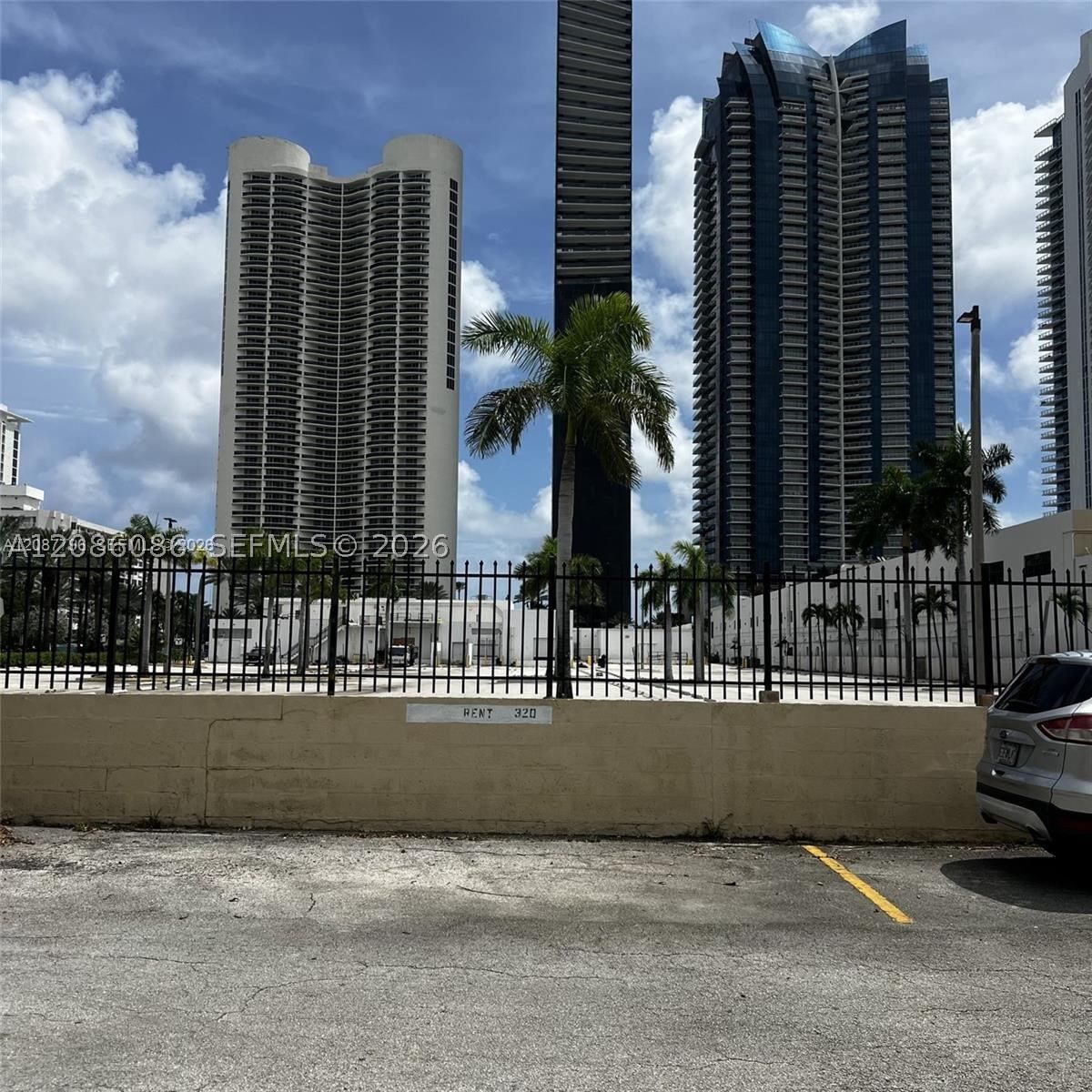 Real estate property located at 200 172nd St #504, Miami-dade, Avila South Condo, Sunny Isles Beach, FL