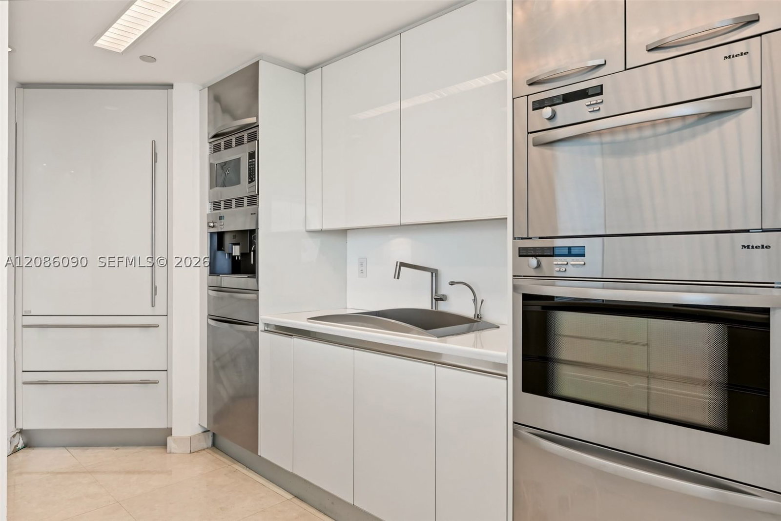 Real estate property located at 16500 Collins Ave #2654, Miami-dade, Oceania V Condo, Sunny Isles Beach, FL