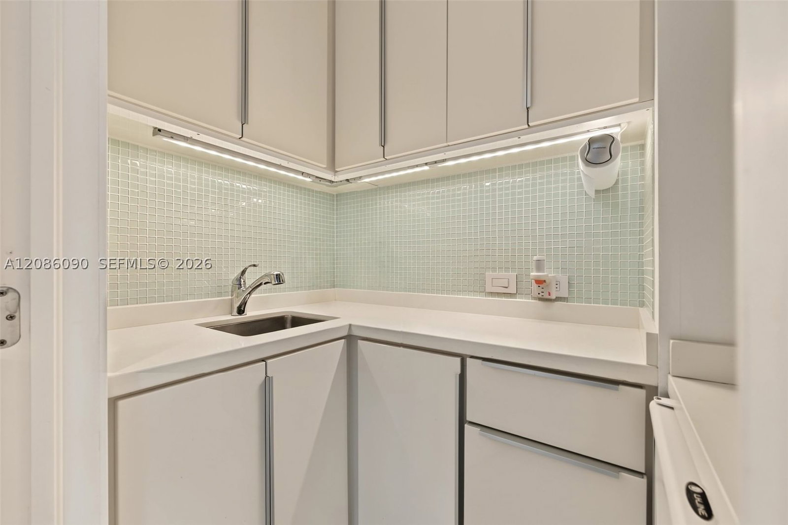 Real estate property located at 16500 Collins Ave #2654, Miami-dade, Oceania V Condo, Sunny Isles Beach, FL
