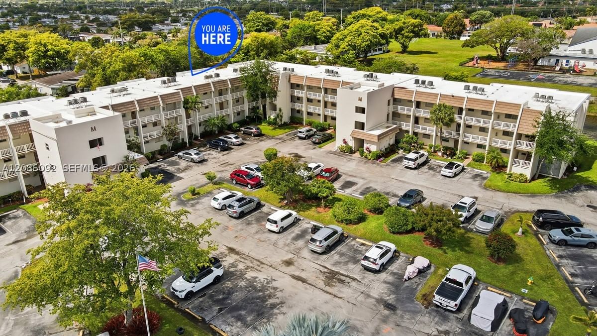 Real estate property located at 6870 Royal Palm Blvd #209M, Broward, Royal Park Gardens Iii-m, Margate, FL