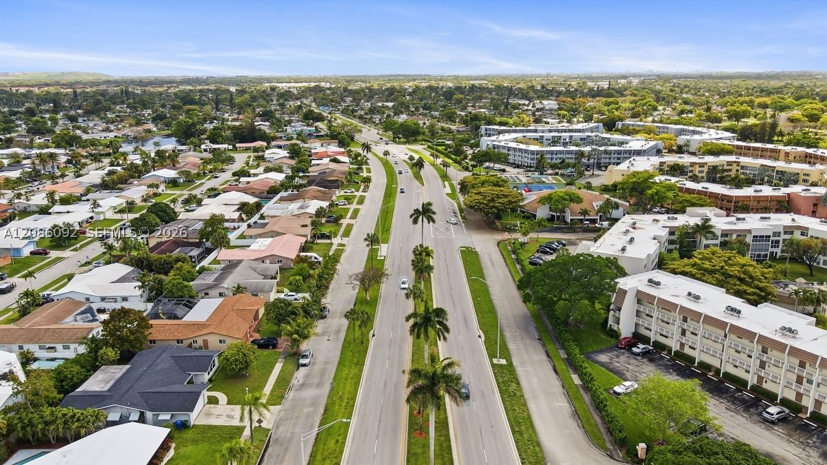 Real estate property located at 6870 Royal Palm Blvd #209M, Broward, Royal Park Gardens Iii-m, Margate, FL