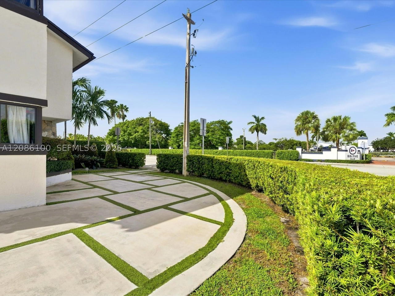 Real estate property located at 9152 6th St, Miami-dade, Bilbao Estates 1st Addn, Miami, FL
