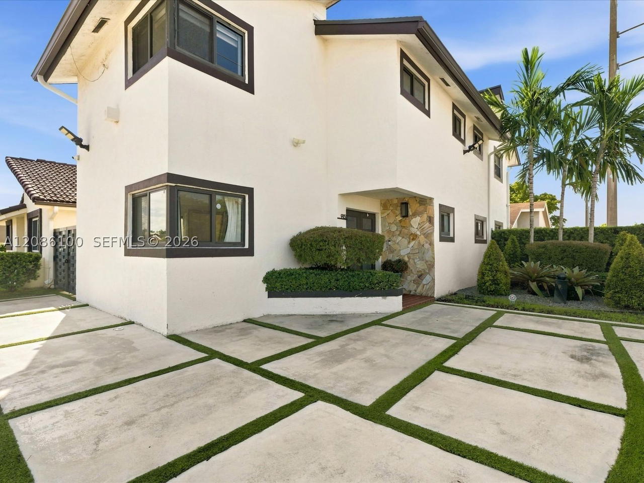 Real estate property located at 9152 6th St, Miami-dade, Bilbao Estates 1st Addn, Miami, FL