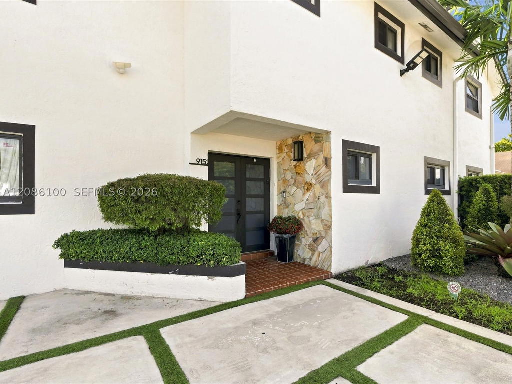 Real estate property located at 9152 6th St, Miami-dade, Bilbao Estates 1st Addn, Miami, FL