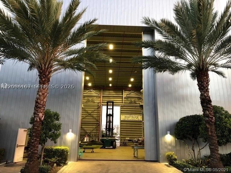 Real estate property located at 400 Sunny Isles Blvd DD-421, Miami-dade, Intracoastal Waterway, Sunny Isles Beach, FL