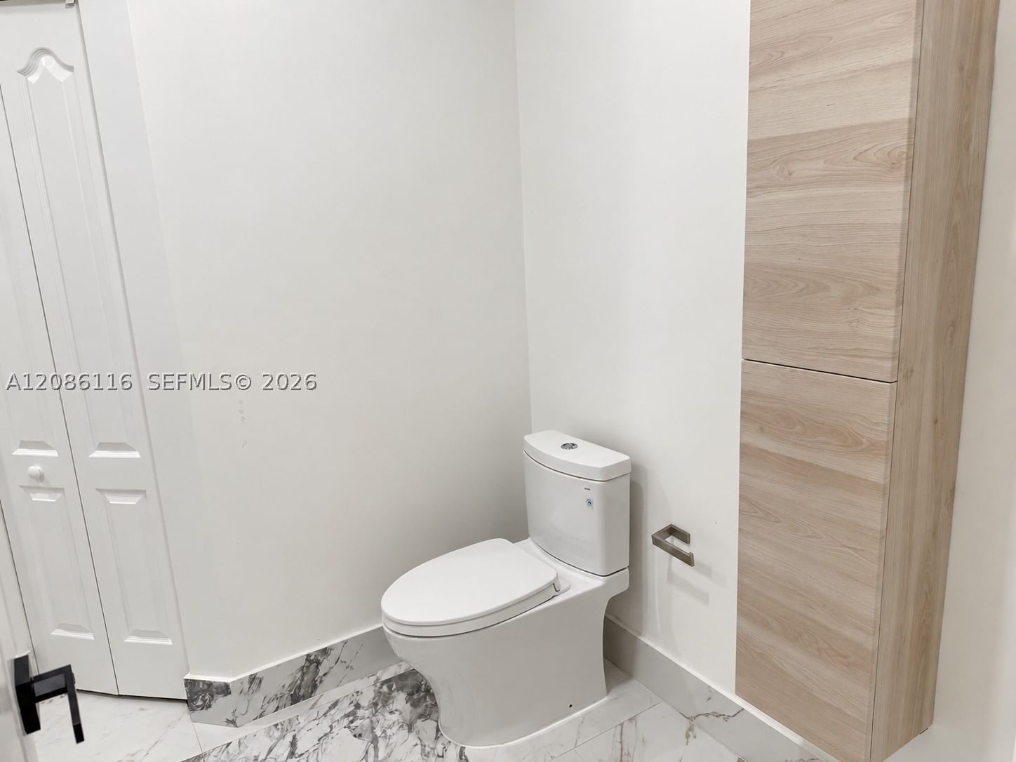 Real estate property located at 11270 53rd Ln, Miami-dade, Doral Landings East, Doral, FL