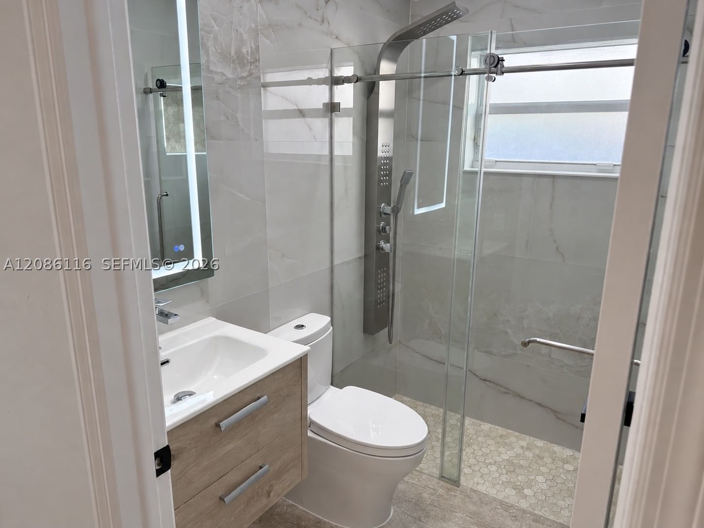 Real estate property located at 11270 53rd Ln, Miami-dade, Doral Landings East, Doral, FL