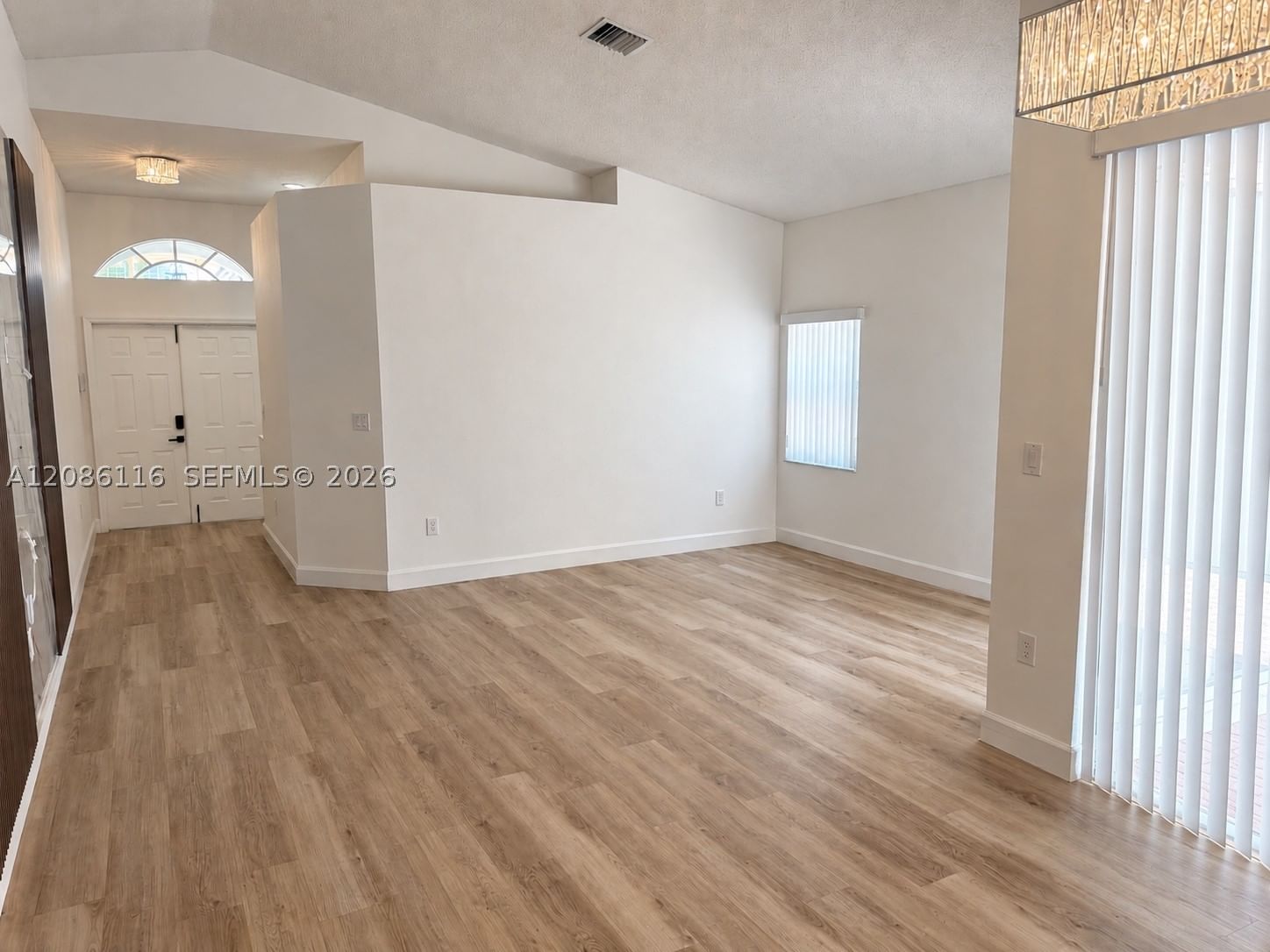 Real estate property located at 11270 53rd Ln, Miami-dade, Doral Landings East, Doral, FL